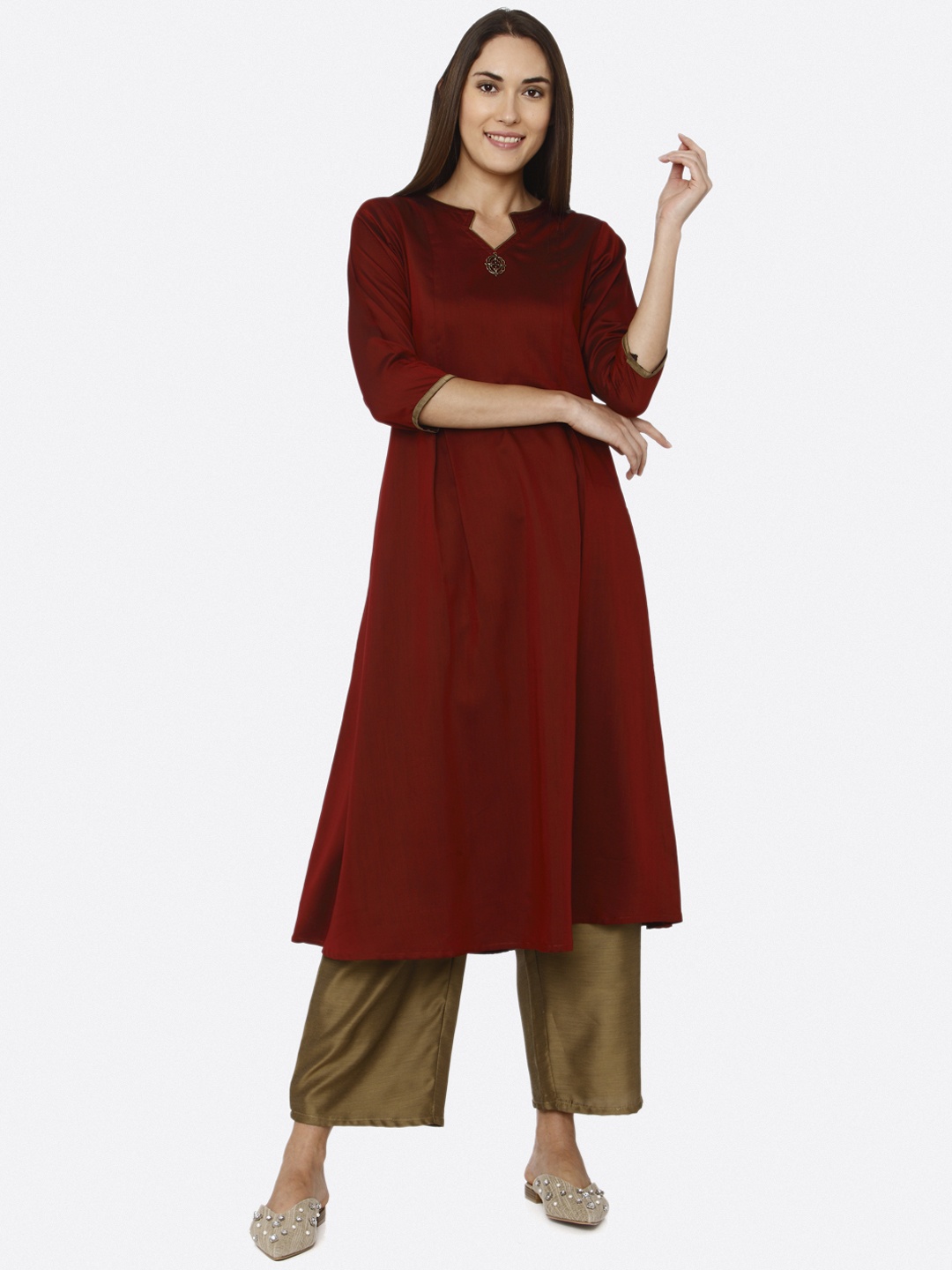 

shiloh Women Maroon & Golden-Colored Solid Kurta with Palazzos