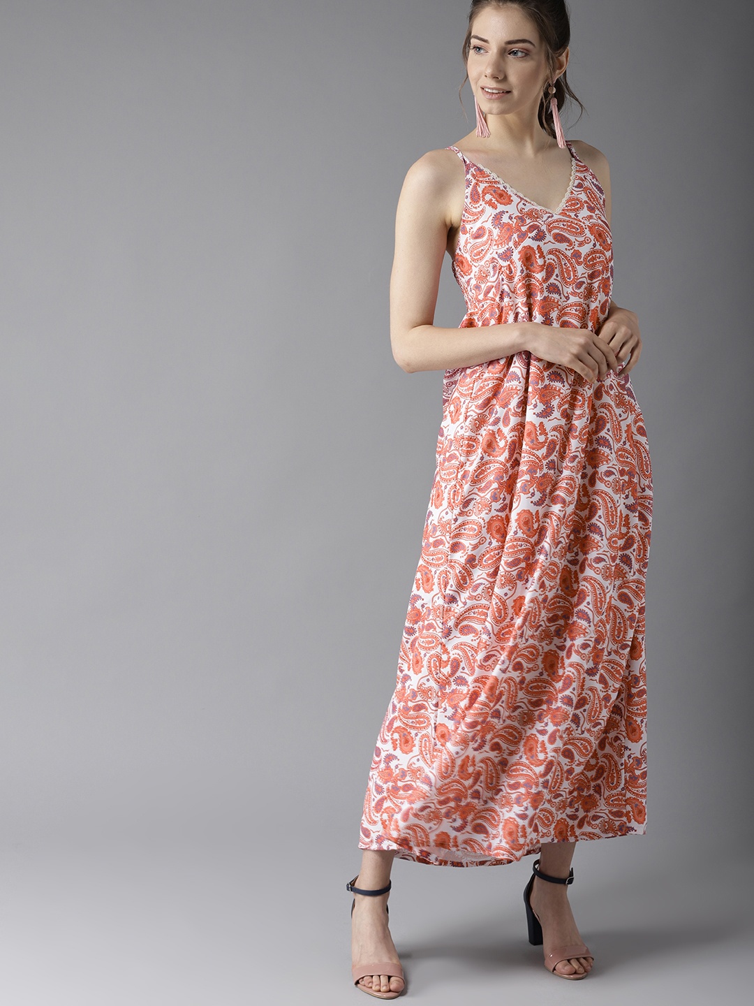 

HERE&NOW Women White & Peach-Coloured Printed Maxi Dress