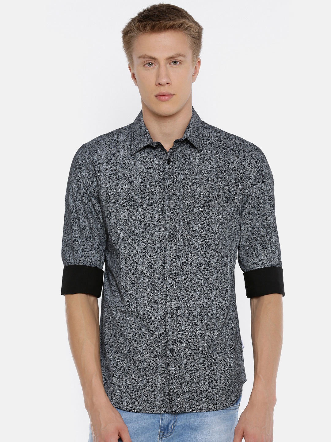 

Jack & Jones Men Black & Off-White Regular Fit Printed Casual Shirt