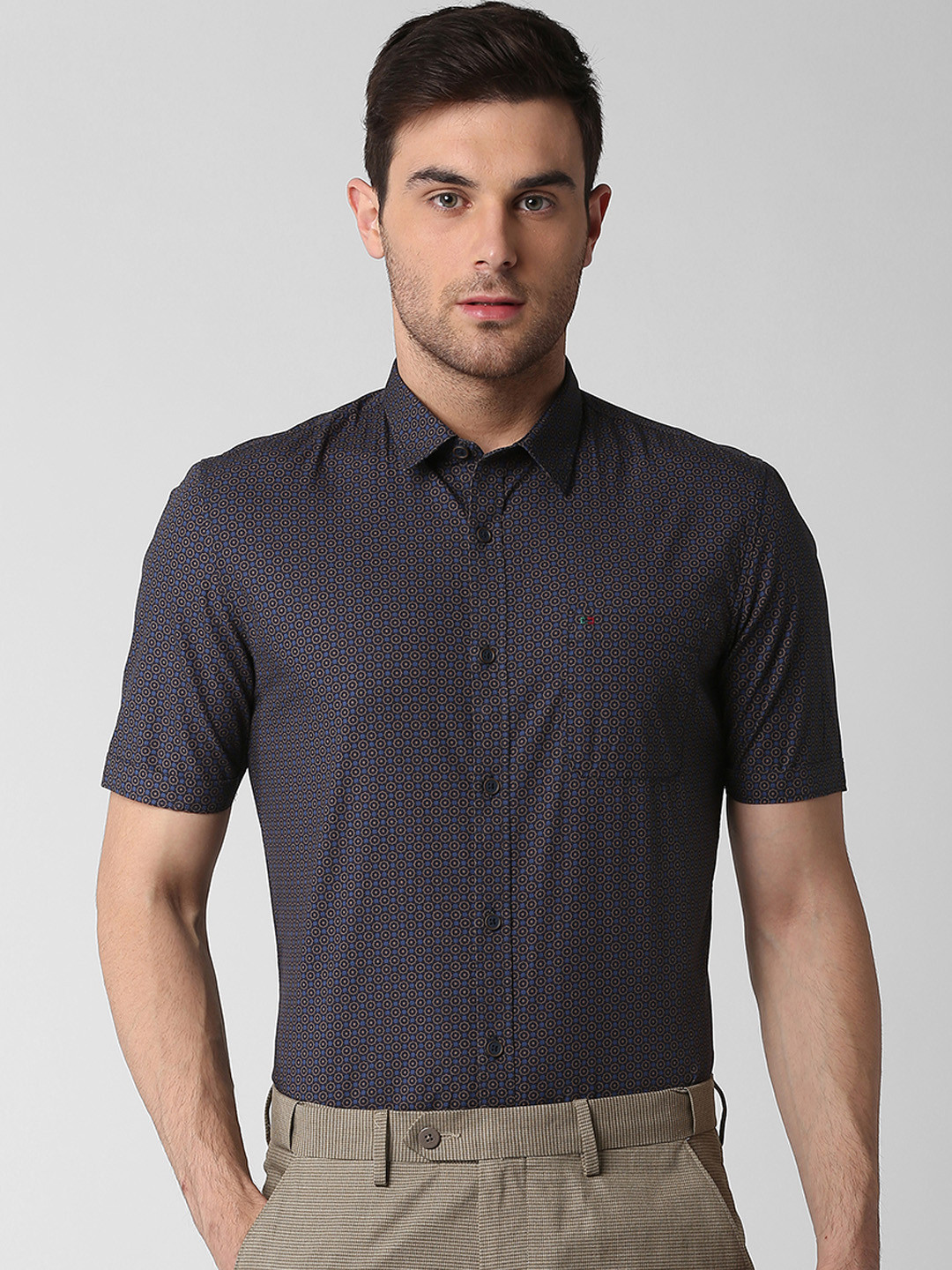 

Peter England Casuals Men Blue & Brown Slim Fit Printed Casual Shirt