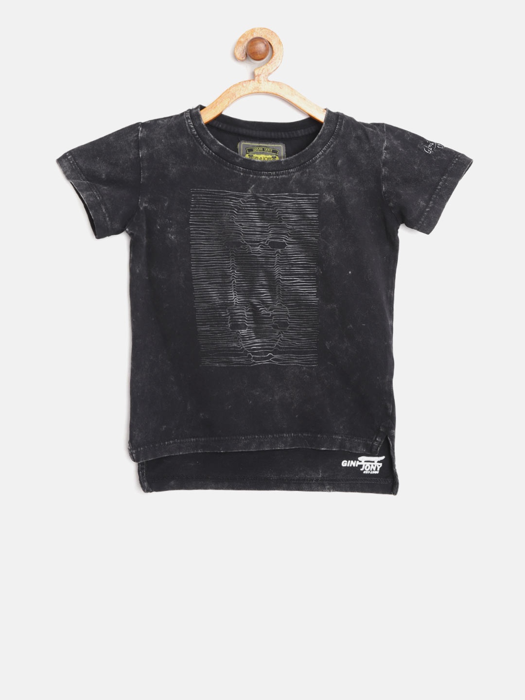 

Gini and Jony Boys Black Printed Round Neck T-shirt
