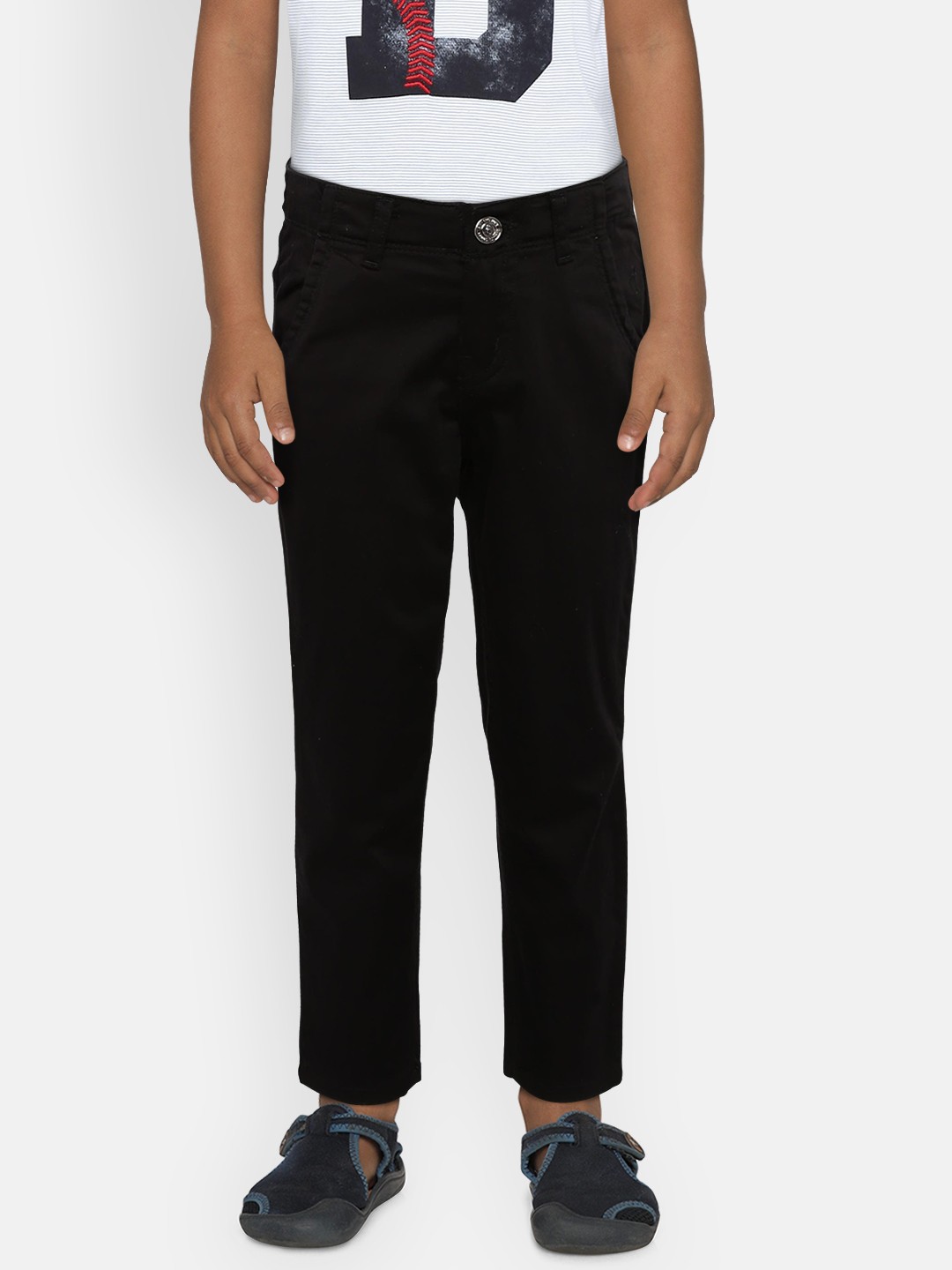 

Gini and Jony Boys Black Slim Fit Solid Regular Trousers