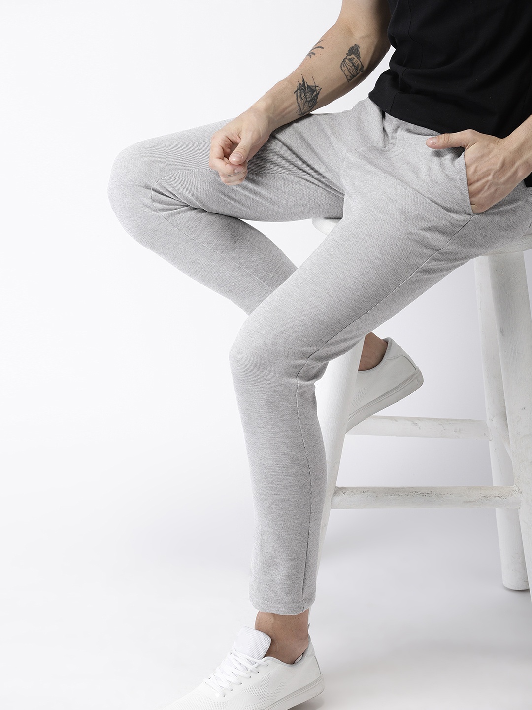 

Mast & Harbour Men Grey Melange Slim Fit Knitted Regular Trousers