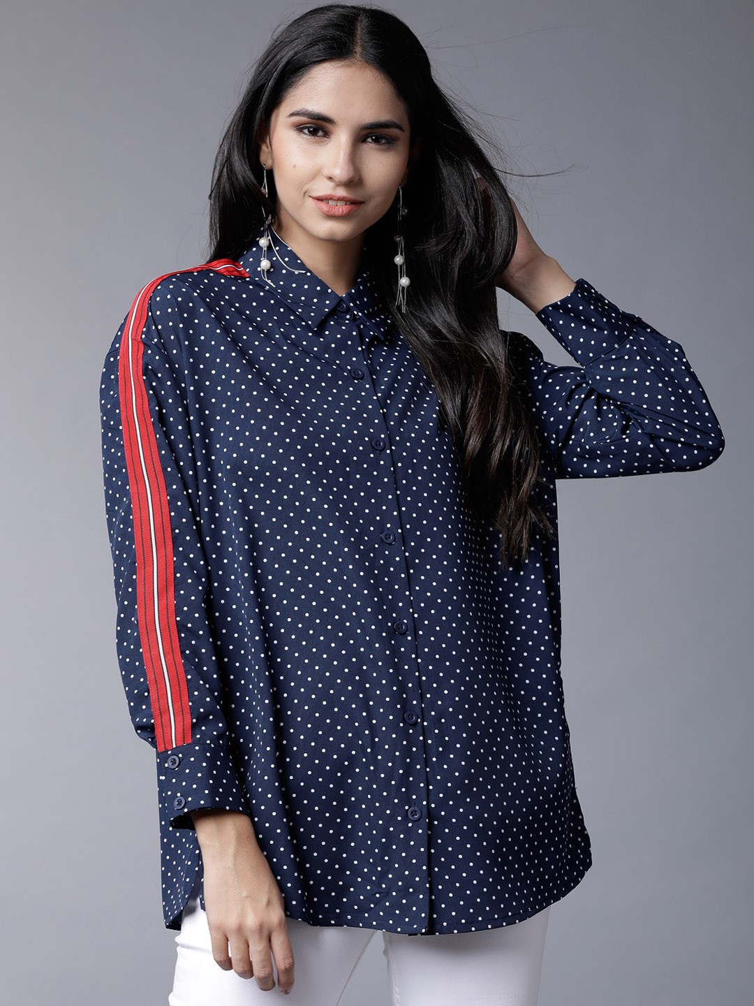 

Tokyo Talkies Women Navy Blue Regular Fit Printed Casual Shirt
