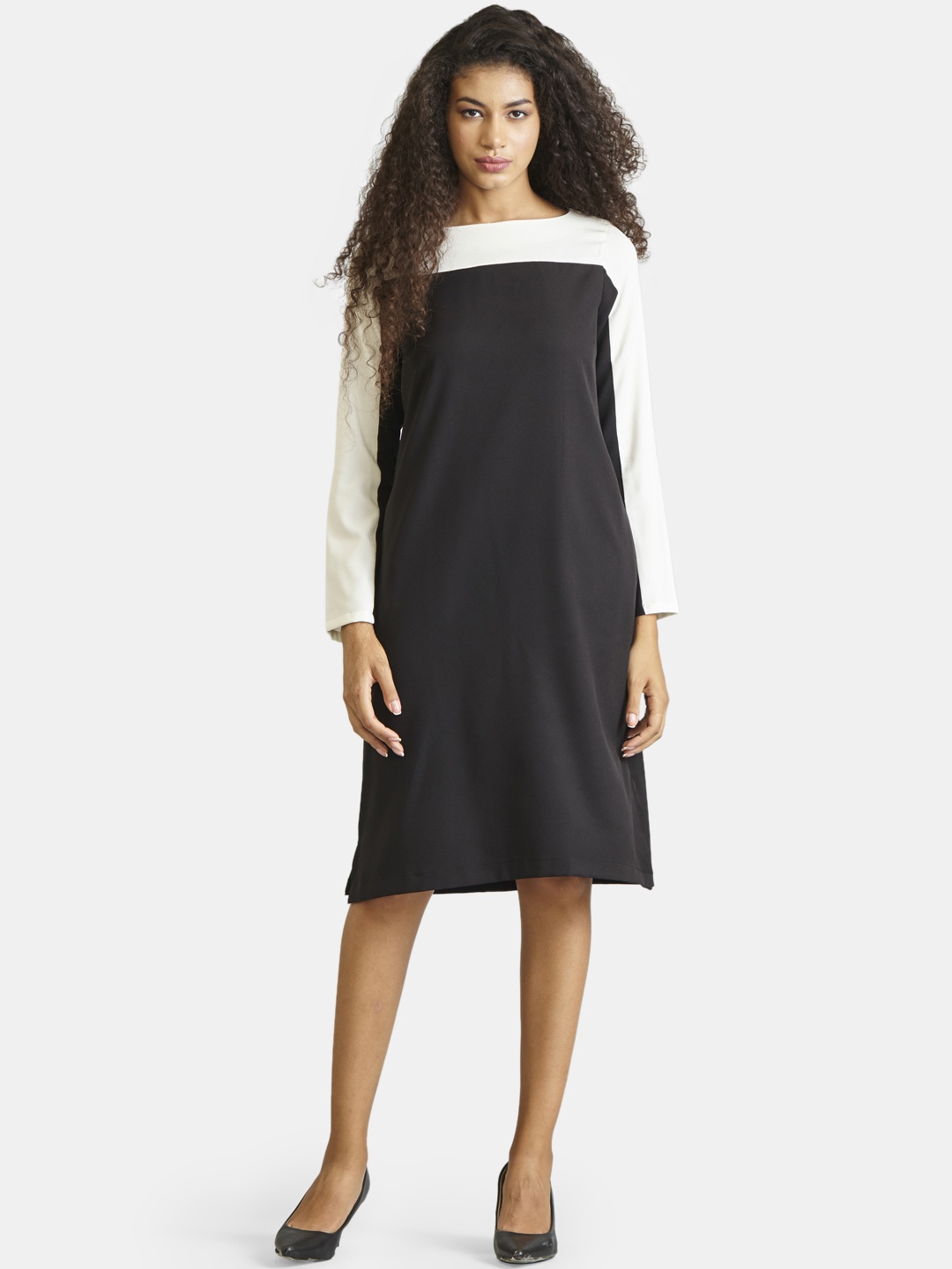 

FableStreet Women Black Colourblocked A-Line Dress