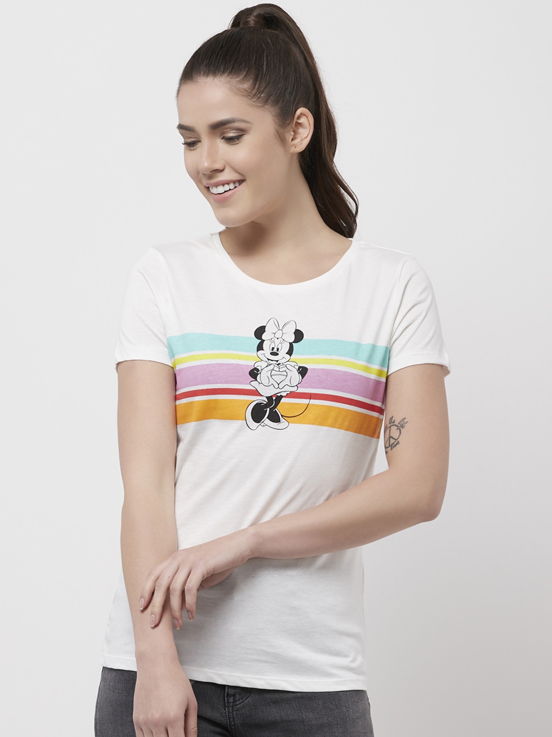 

Free Authority Women Off White Minnie Mouse Printed Pure Cotton T-shirt