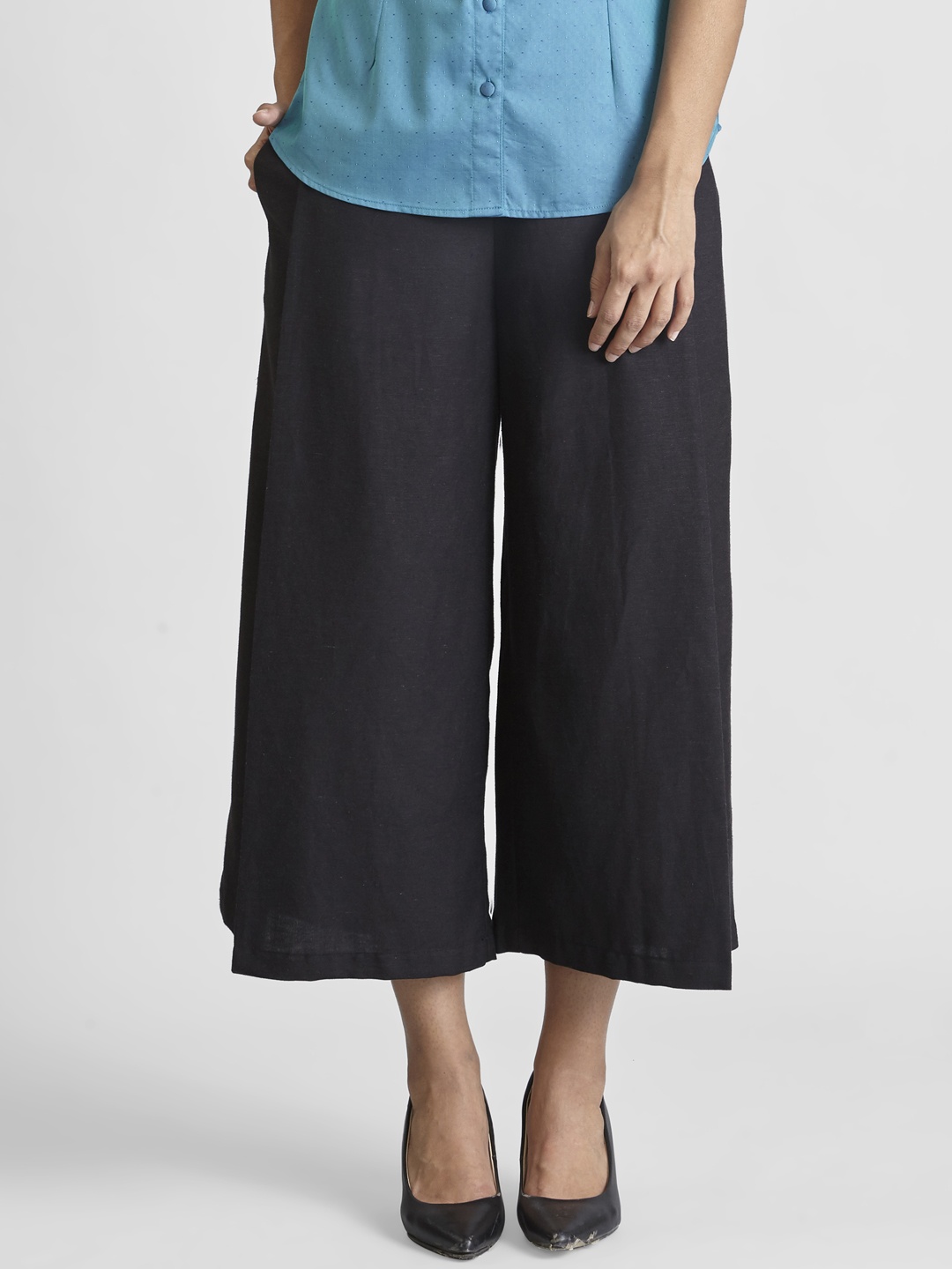 

FableStreet Women Black Flared Solid Culottes