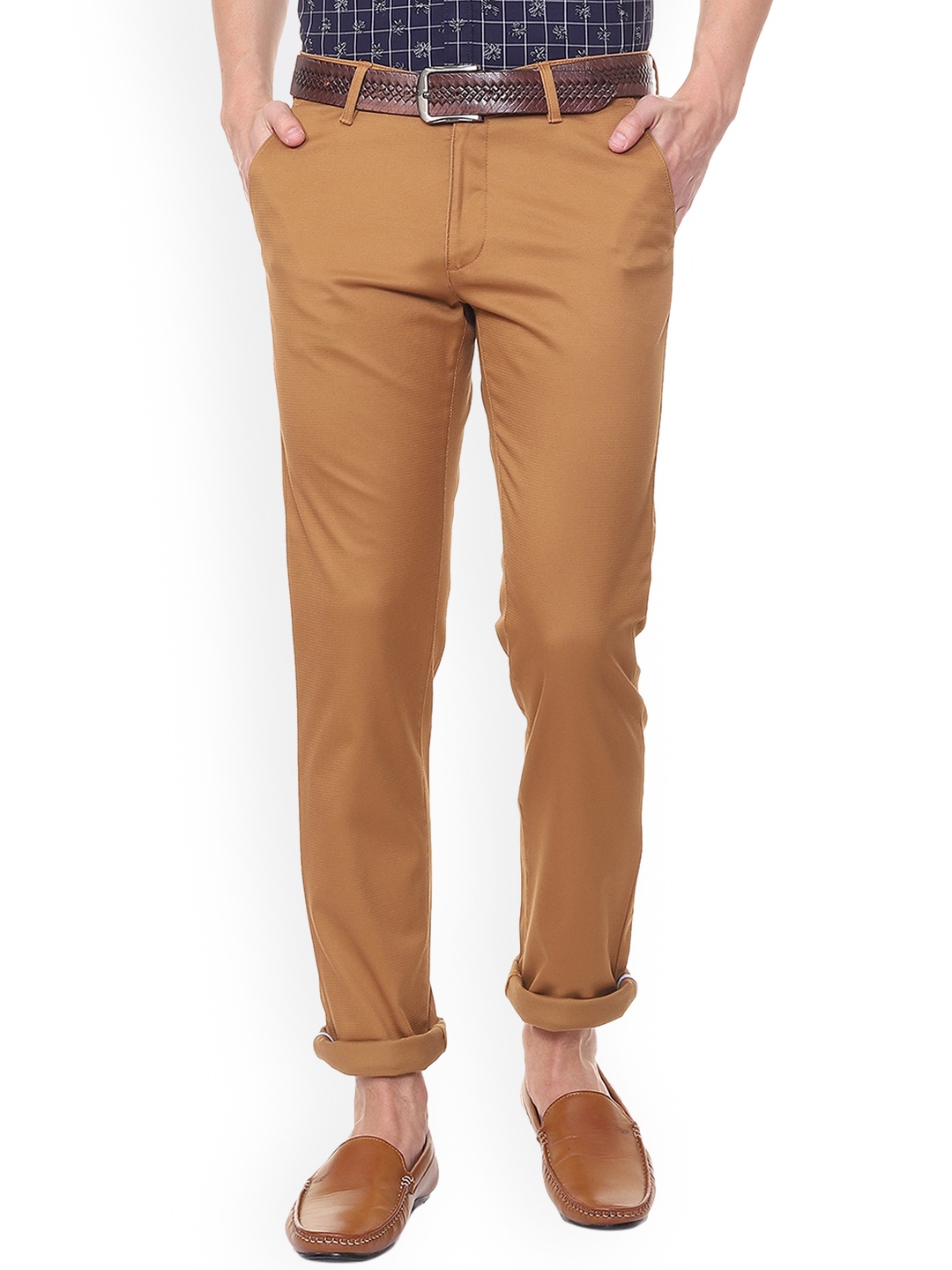 

Van Heusen Sport Men Brown Slim Fit Self Design Regular Trousers