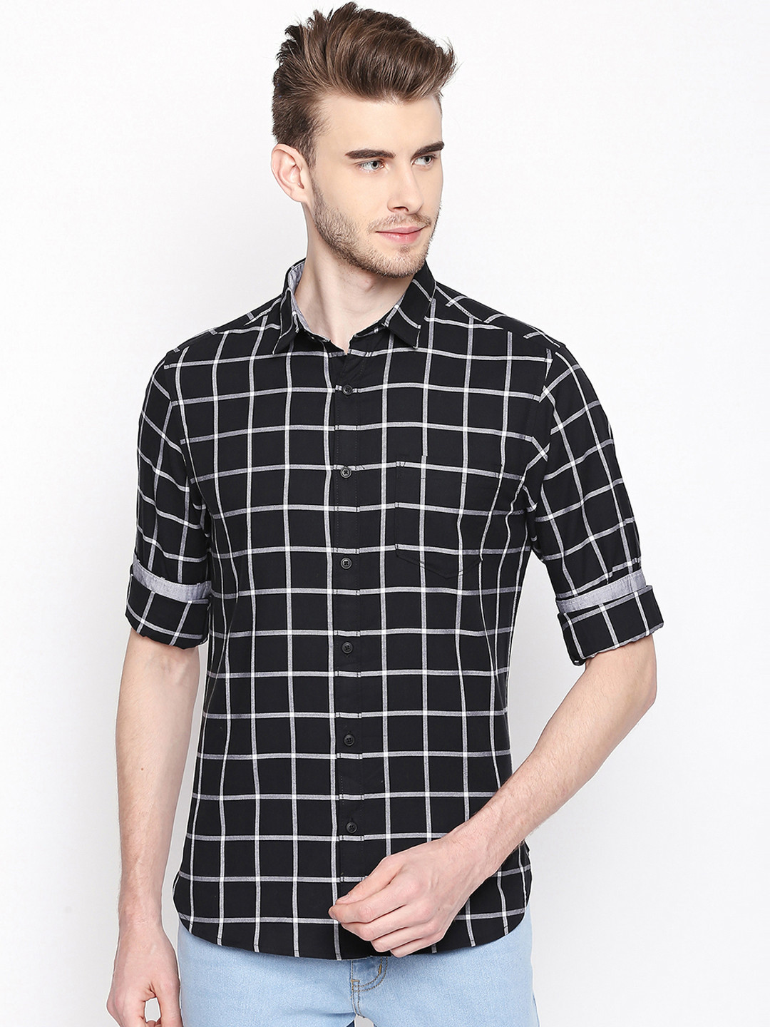 

BYFORD by Pantaloons Men Black & White Slim Fit Checked Casual Shirt
