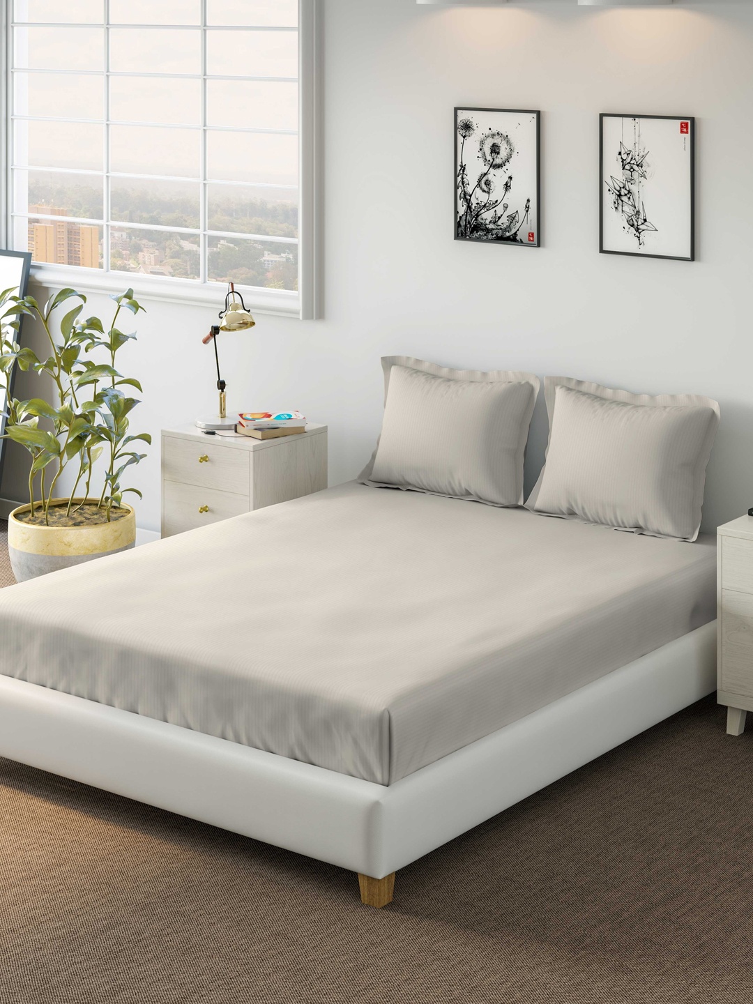 

DDecor White Solid 400 TC Cotton 1 King Bedsheet with 2 Pillow Covers