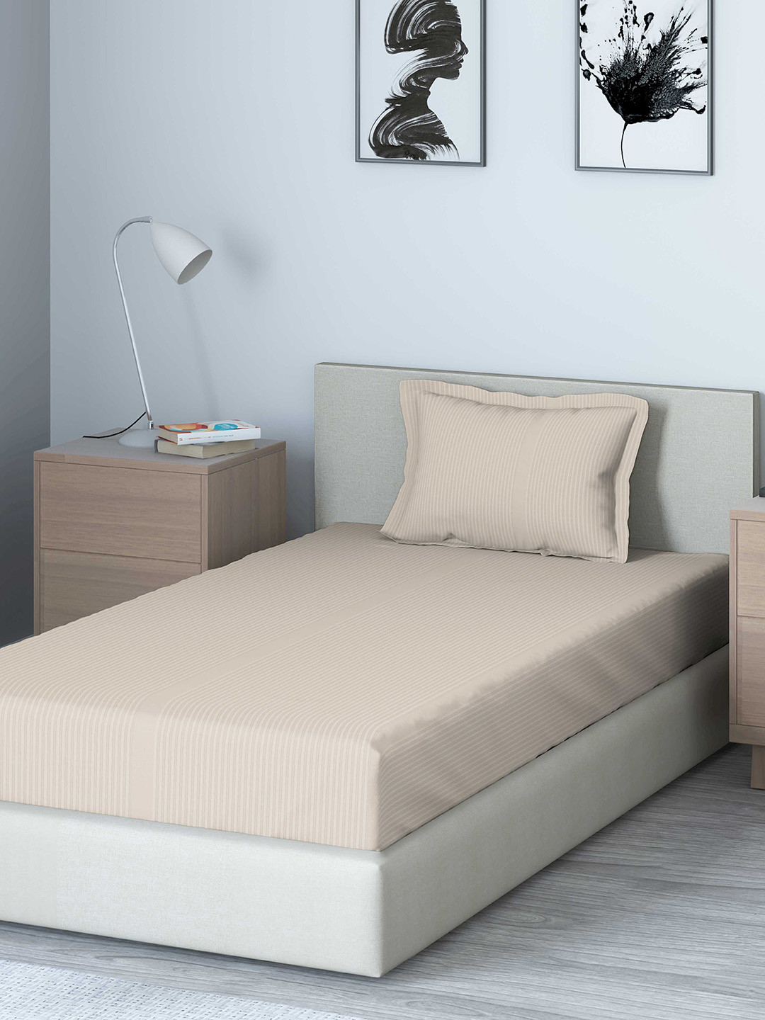 

DDecor Grey Solid 400 TC Cotton 1 Single Bedsheet with 1 Pillow Covers