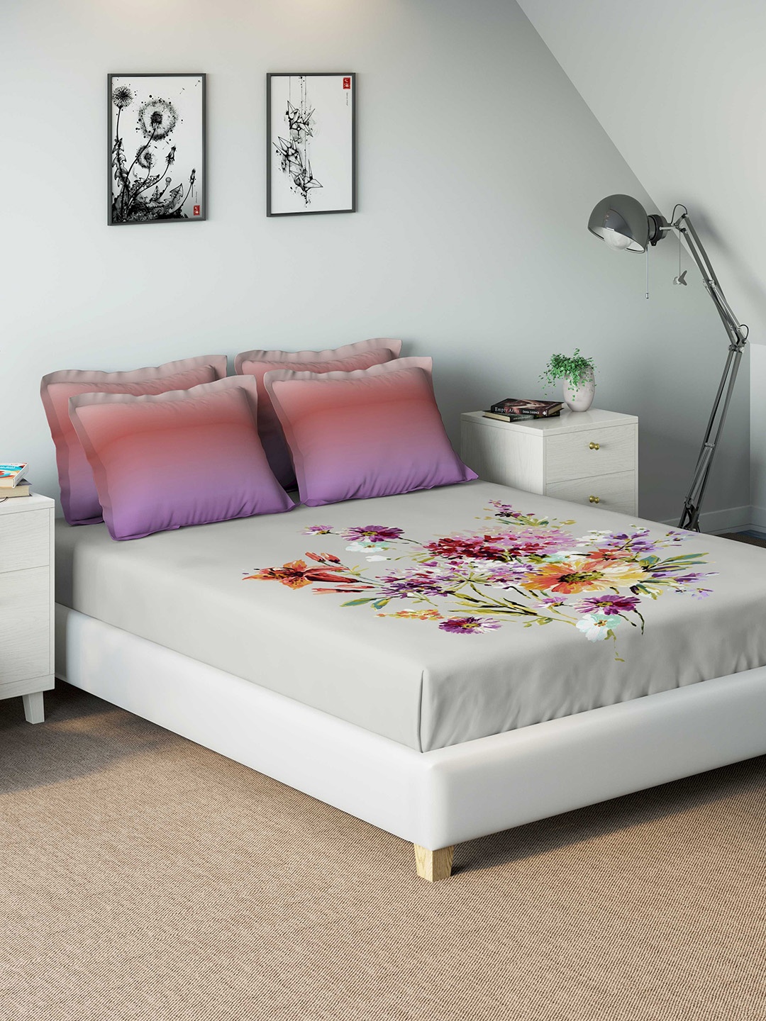 

DDecor Red Abstract 400 TC Cotton 1 King Bedsheet with 4 Pillow Covers