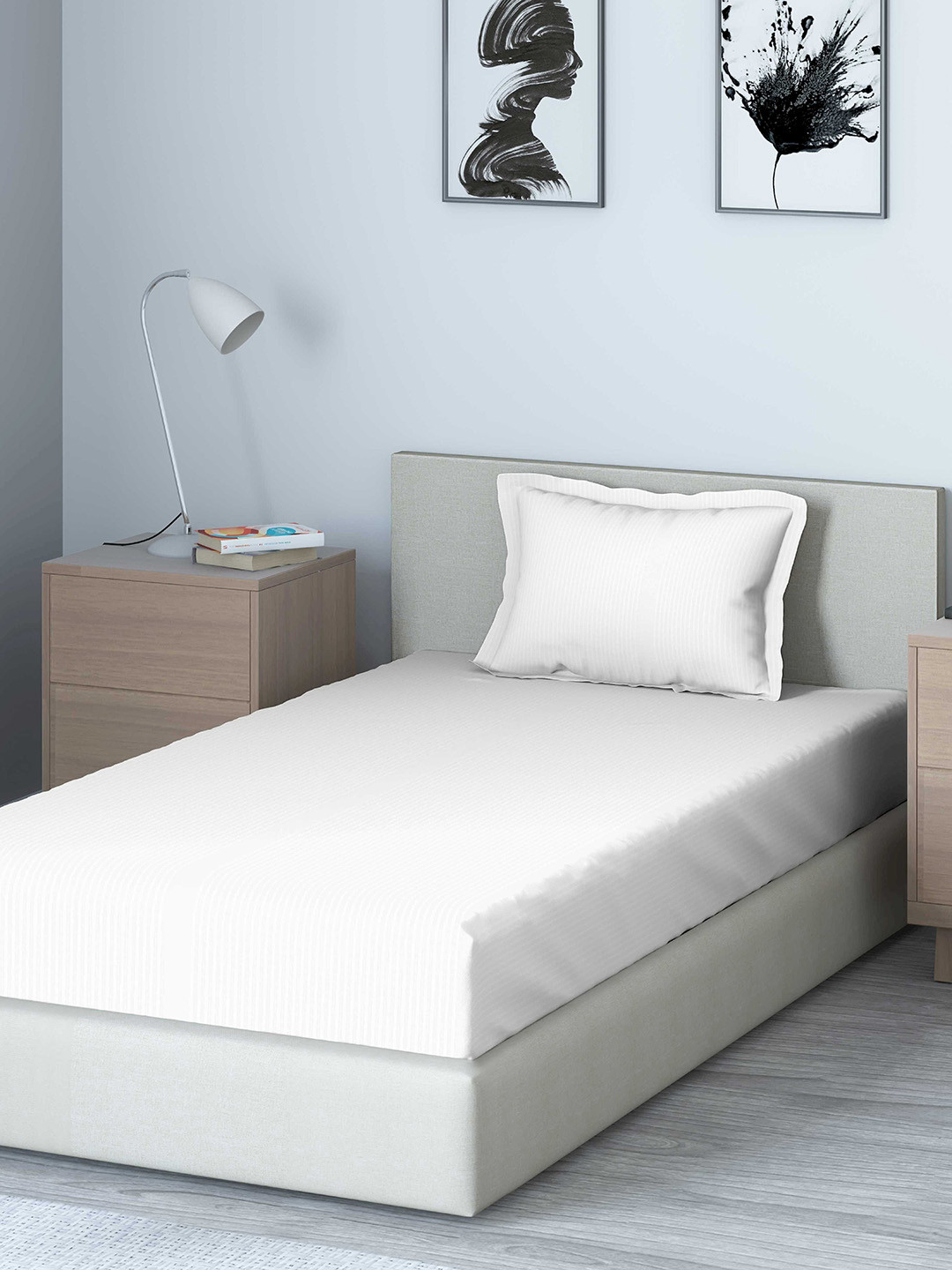 

DDecor White Solid 400 TC Cotton 1 Single Bedsheet with 1 Pillow Covers