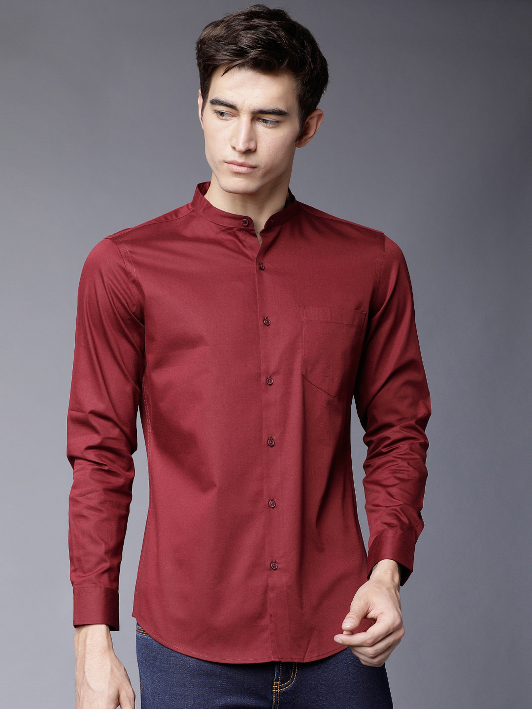 

Black coffee Men Maroon Slim Fit Solid Casual Shirt