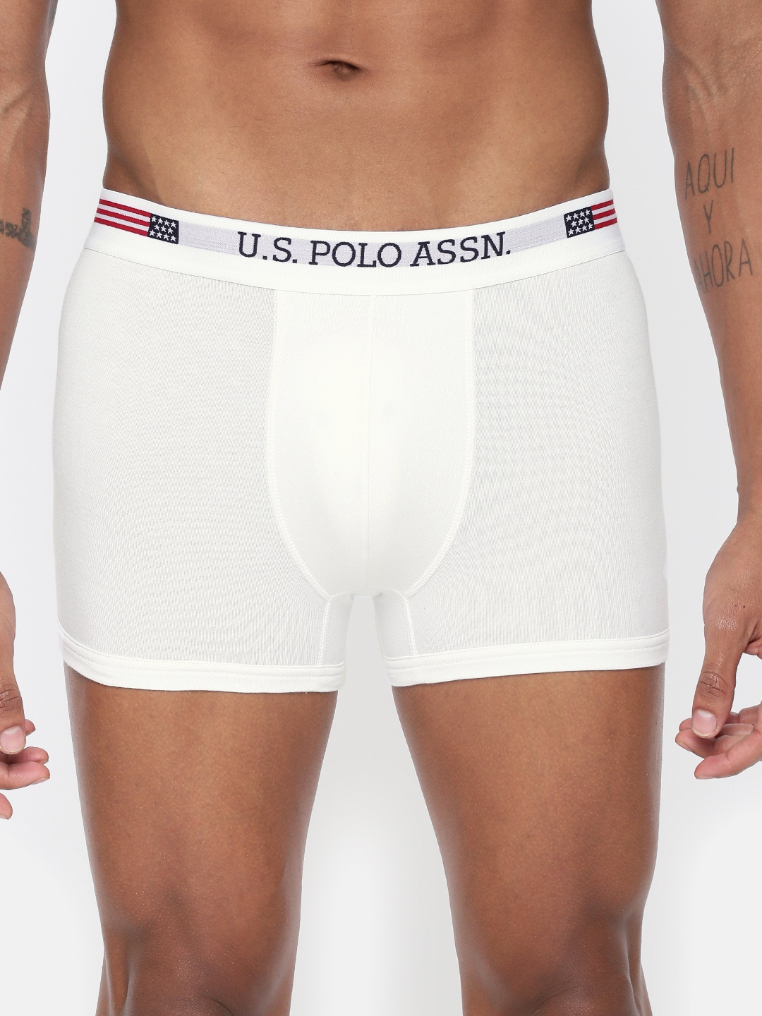 

U.S. Polo Assn. Men White Solid Trunks I660-001