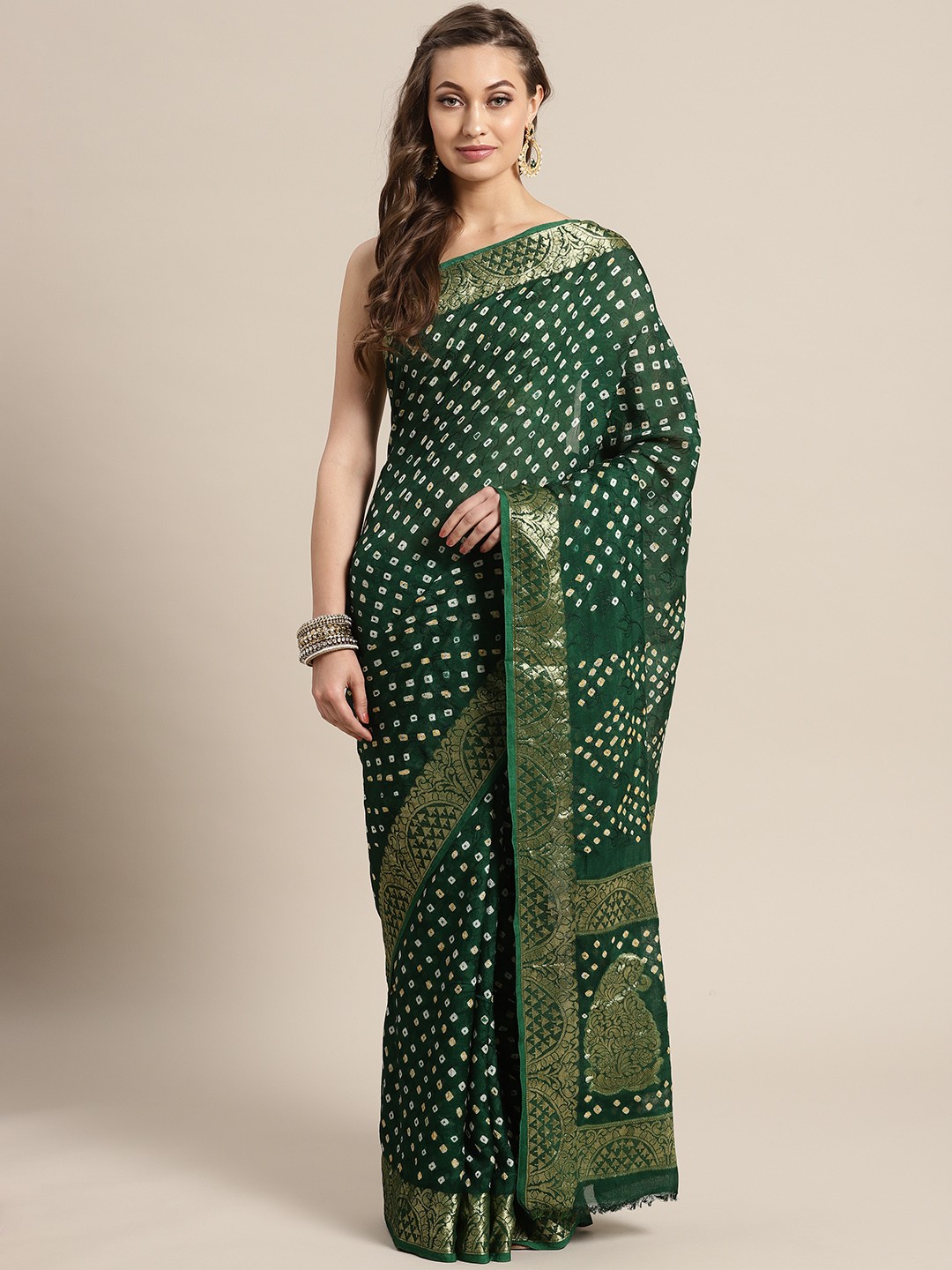 

Geroo Jaipur Hand Dyed Green Bandhani Silk Saree