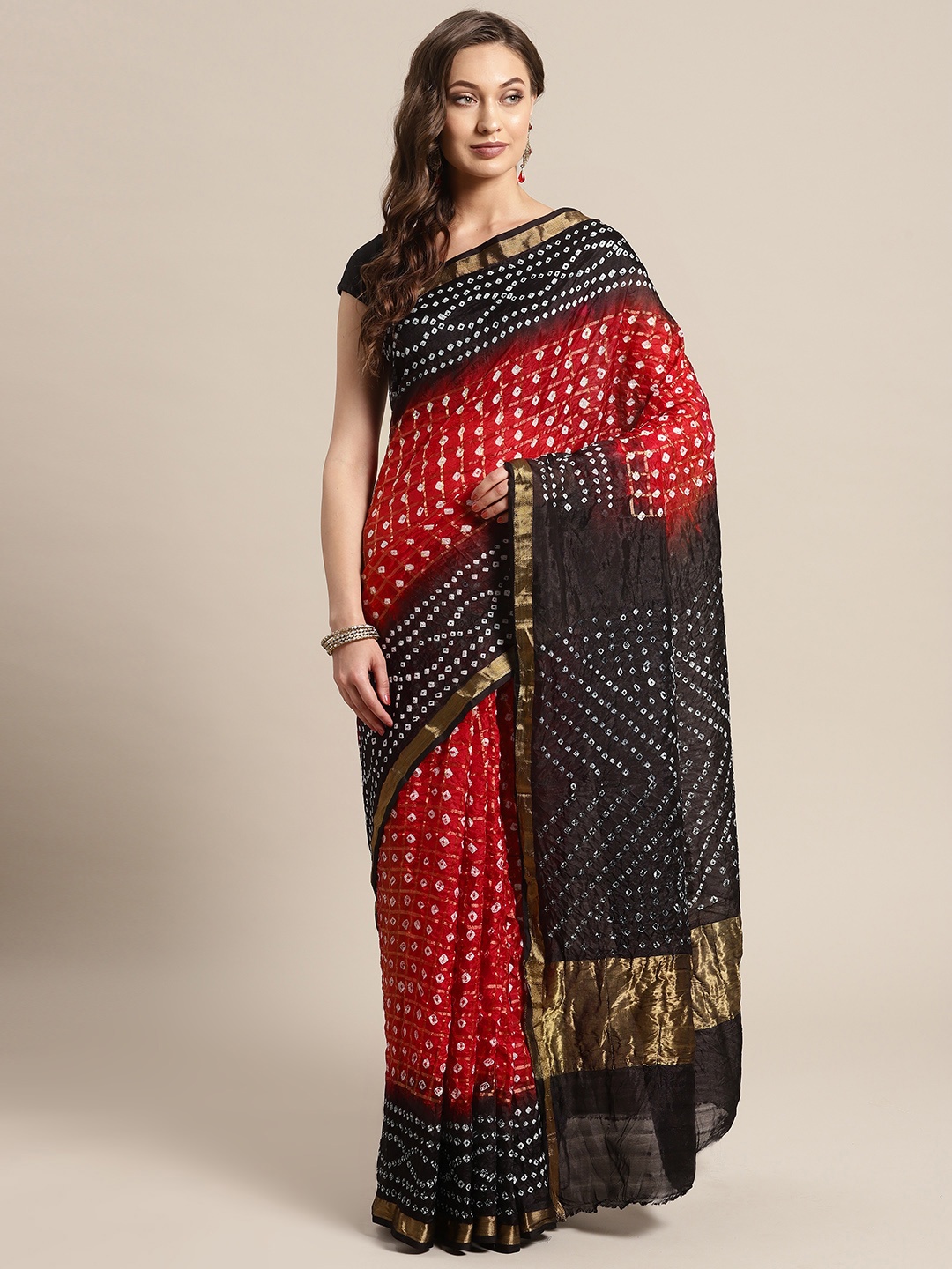 

Geroo Jaipur Hand Dyed Black & Maroon Bandhani Silk Sustainable Saree