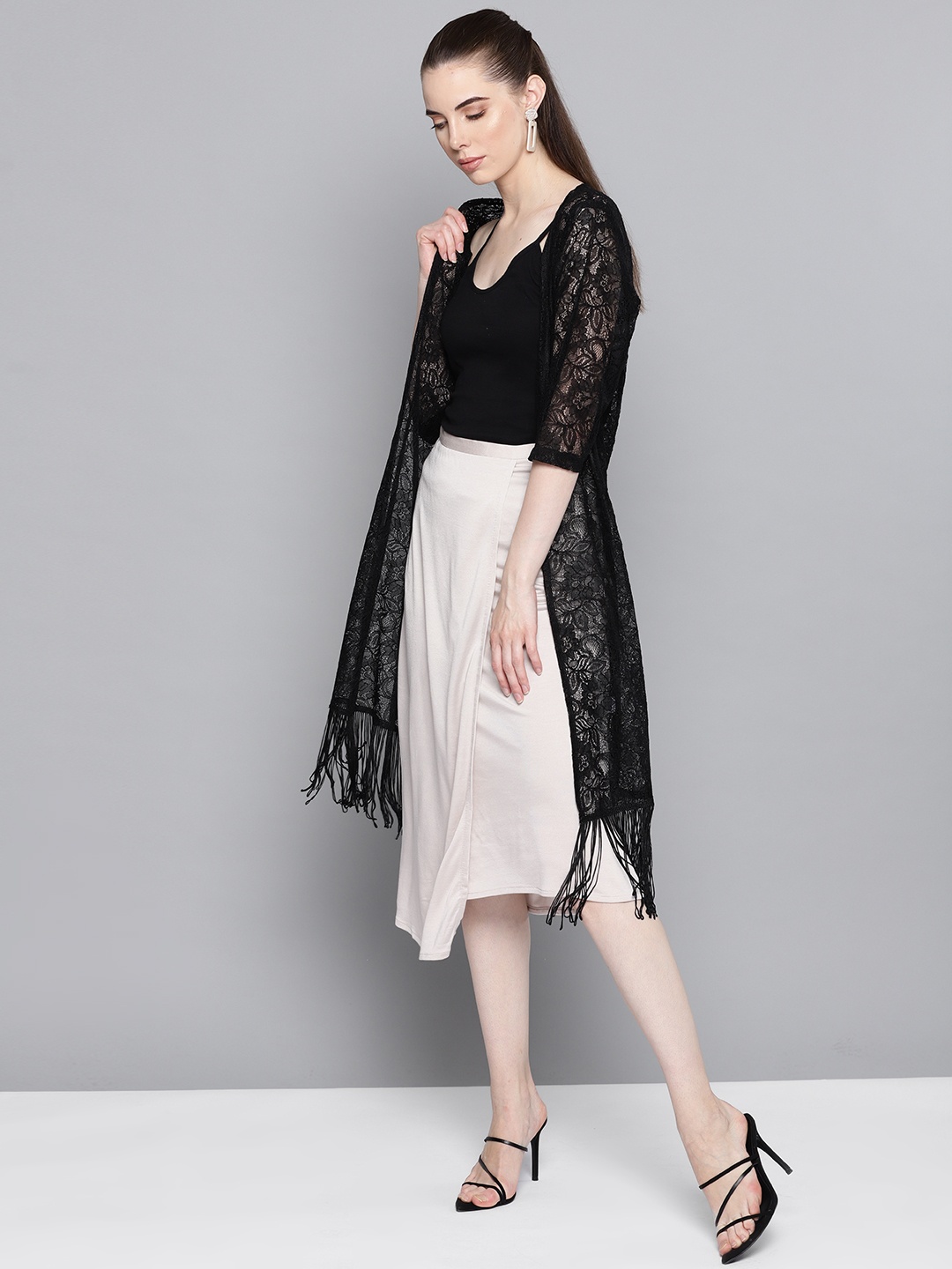 

Trend Arrest Black Lace Open Front Longline Shrug