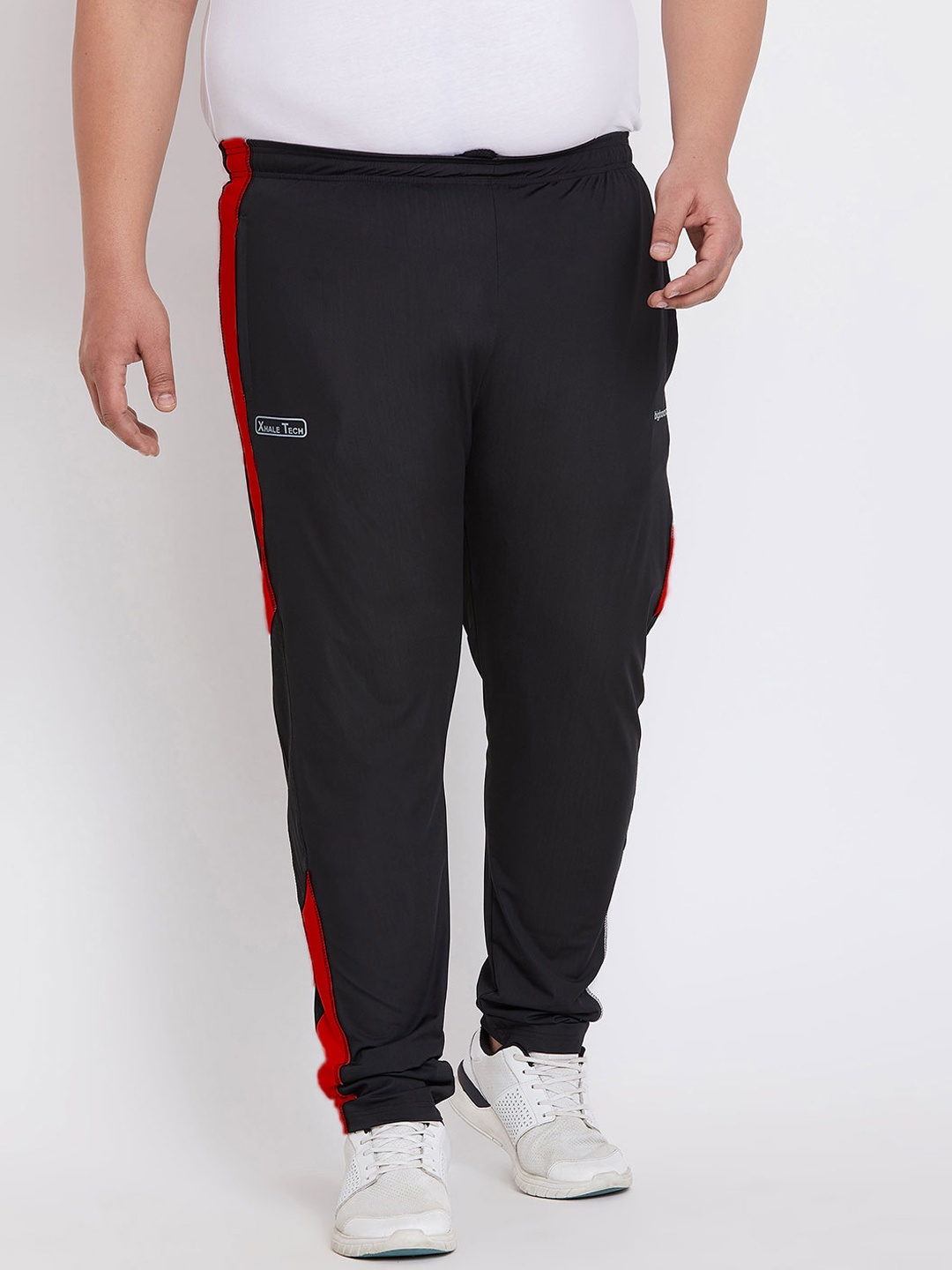 

bigbanana Plus Size Men Black Soild Straight-Fit Trackpant