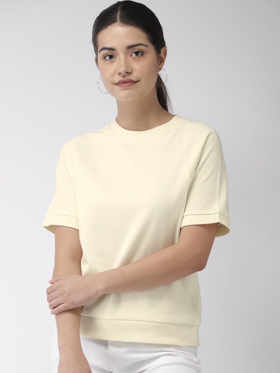 

FOREVER 21 Women Cream-Coloured Solid Round Neck T-shirt