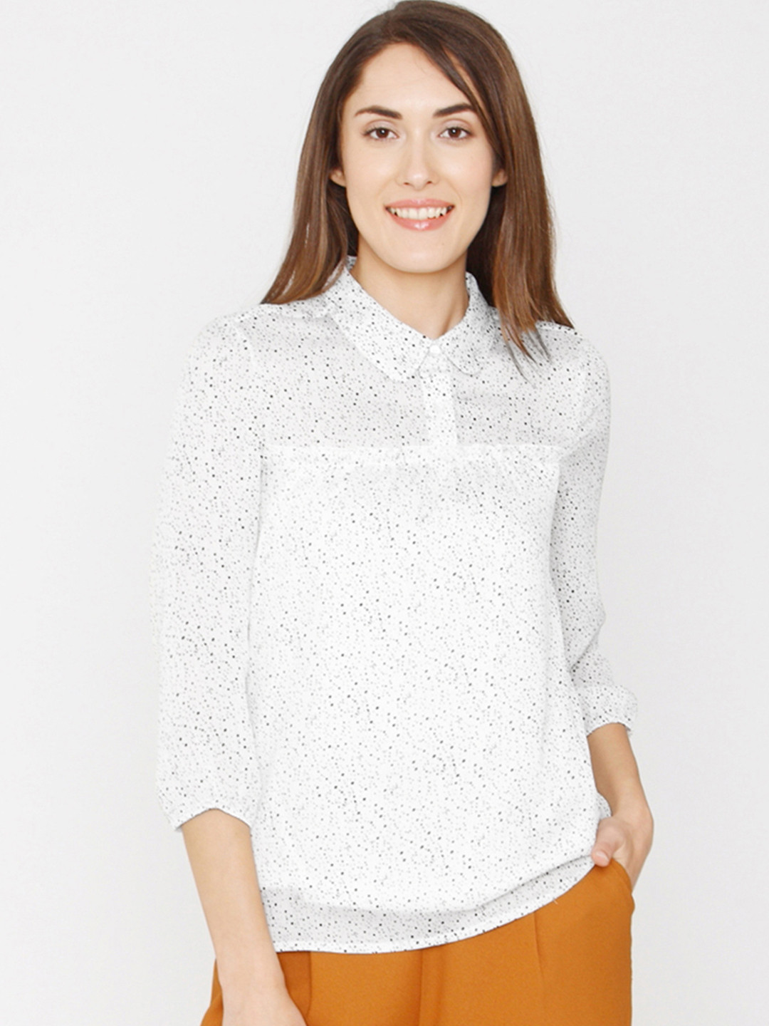 

Vero Moda Women White & Black Printed Shirt Style Top