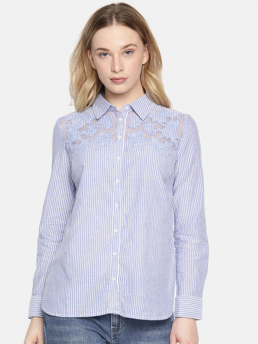 

Vero Moda Women Blue Regular Fit Striped Casual Shirt