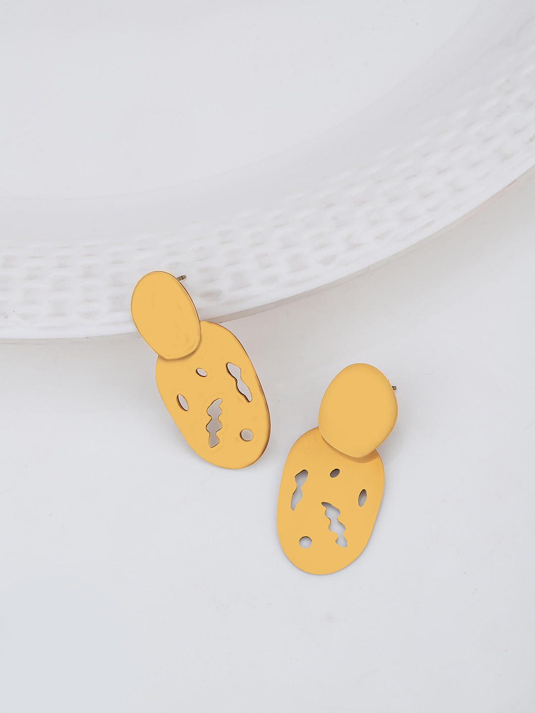 

Carlton London Gold-Toned Brass-Plated Handcrafted Contemporary Drop Earrings