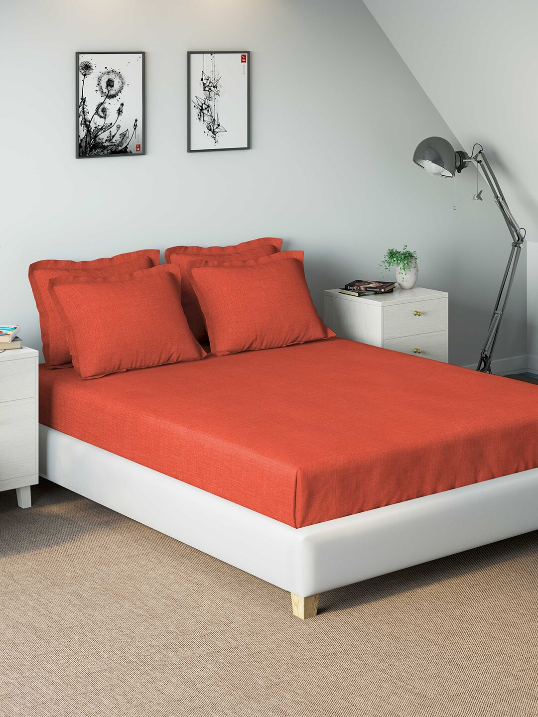 

DDecor Rust Red Solid 400 TC Cotton 1 King Bedsheet with 4 Pillow Covers