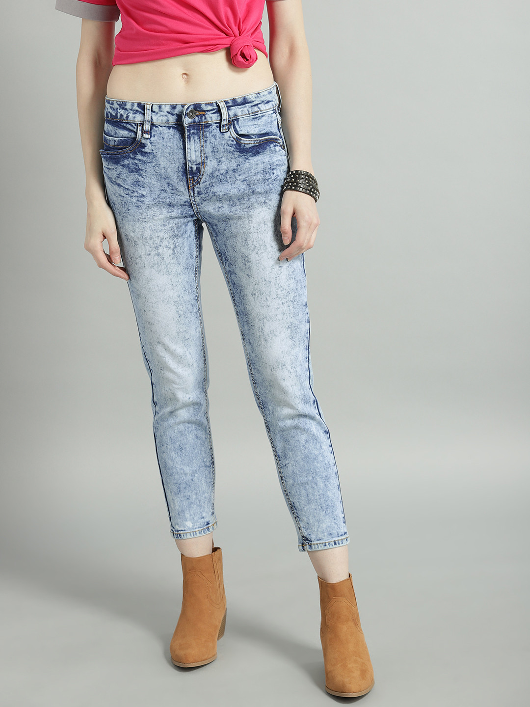 

The Roadster Lifestyle Co Women Blue Skinny Fit Mid-Rise Clean Look Stretchable Cropped Jeans