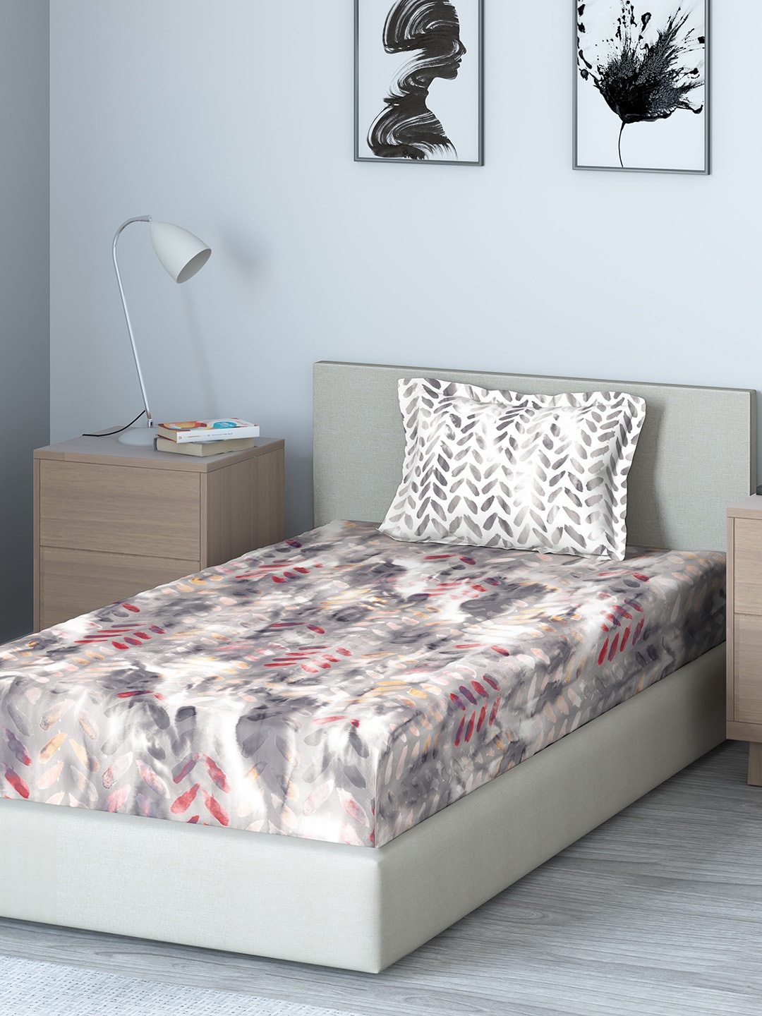 

DDecor Grey Abstract 140 TC Cotton 1 Single Bedsheet with 1 Pillow Covers