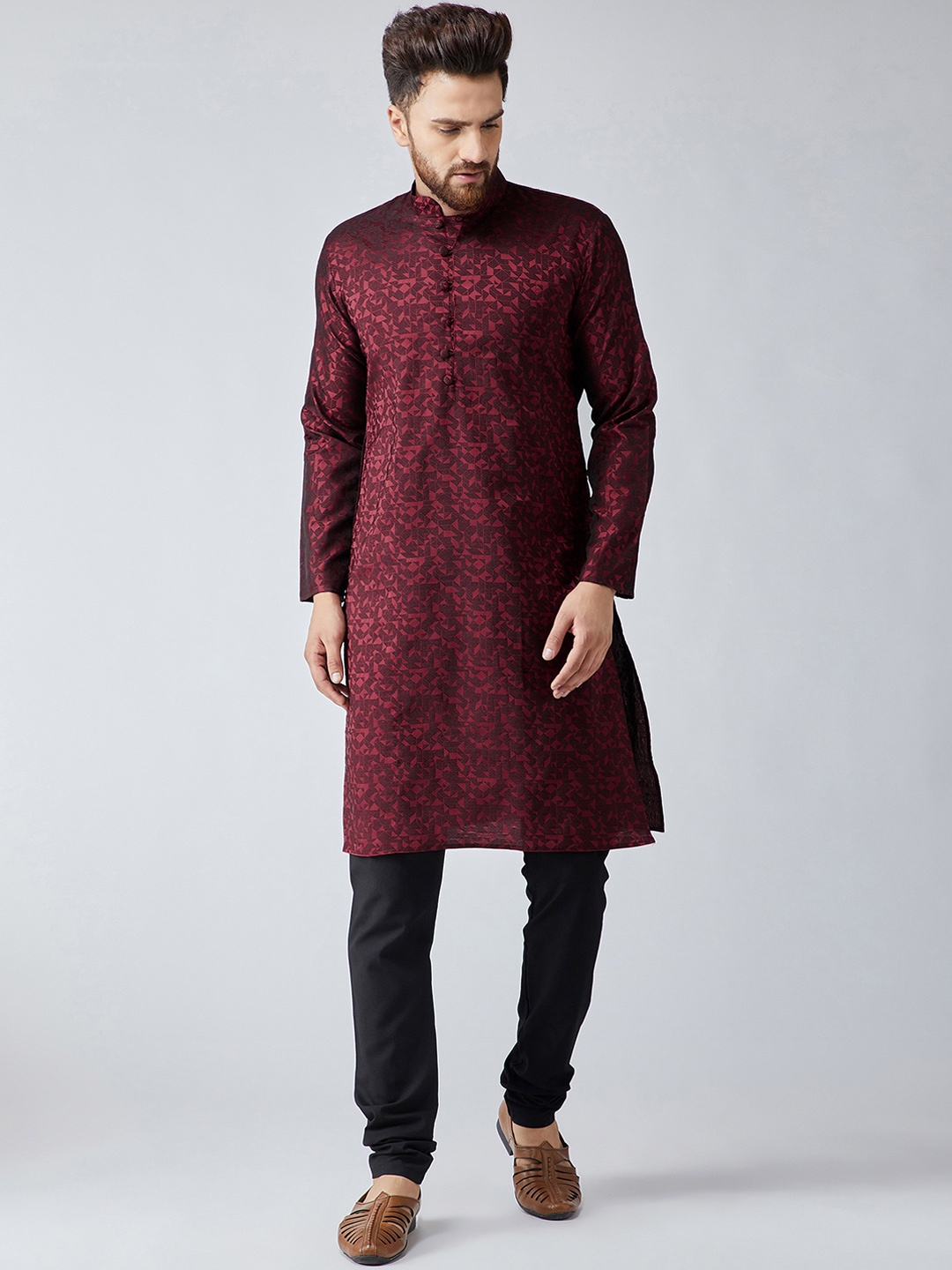 

SOJANYA Men Maroon & Black Self Design Kurta with Churidar
