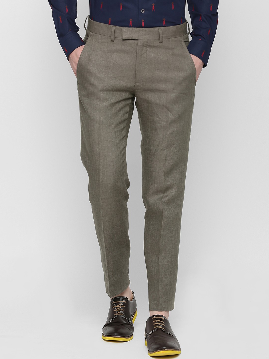 

SIMON CARTER LONDON Men Grey Slim Fit Self Design Linen Formal Trousers
