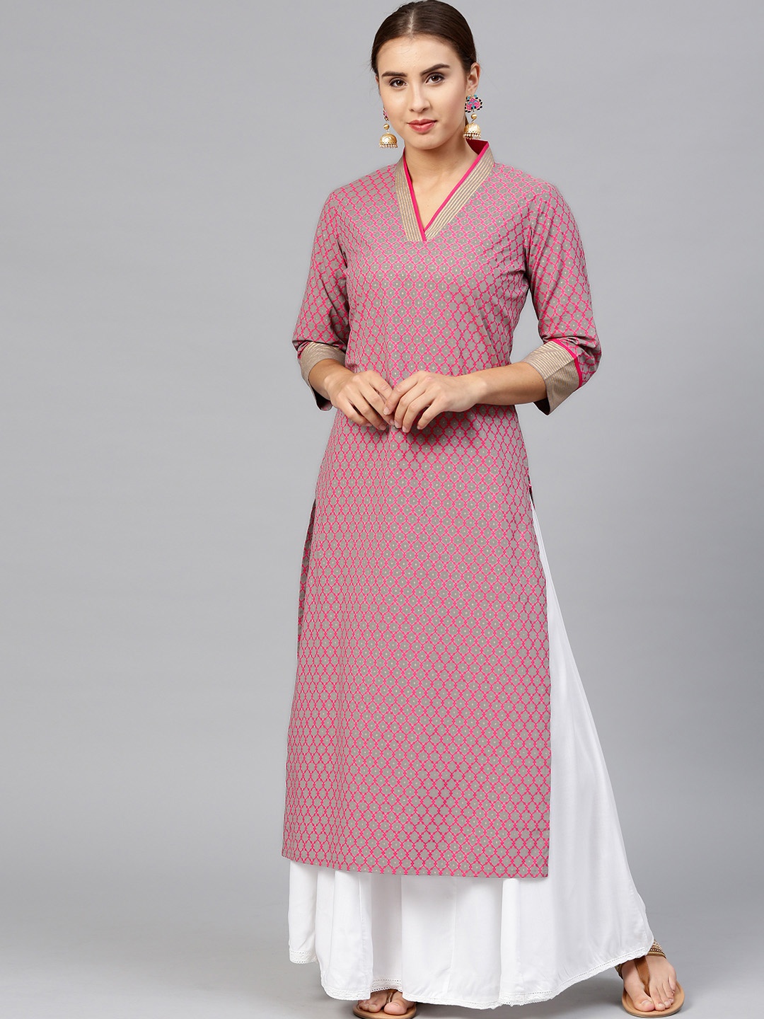 

Varanga Women Grey & Pink Printed Straight Kurta
