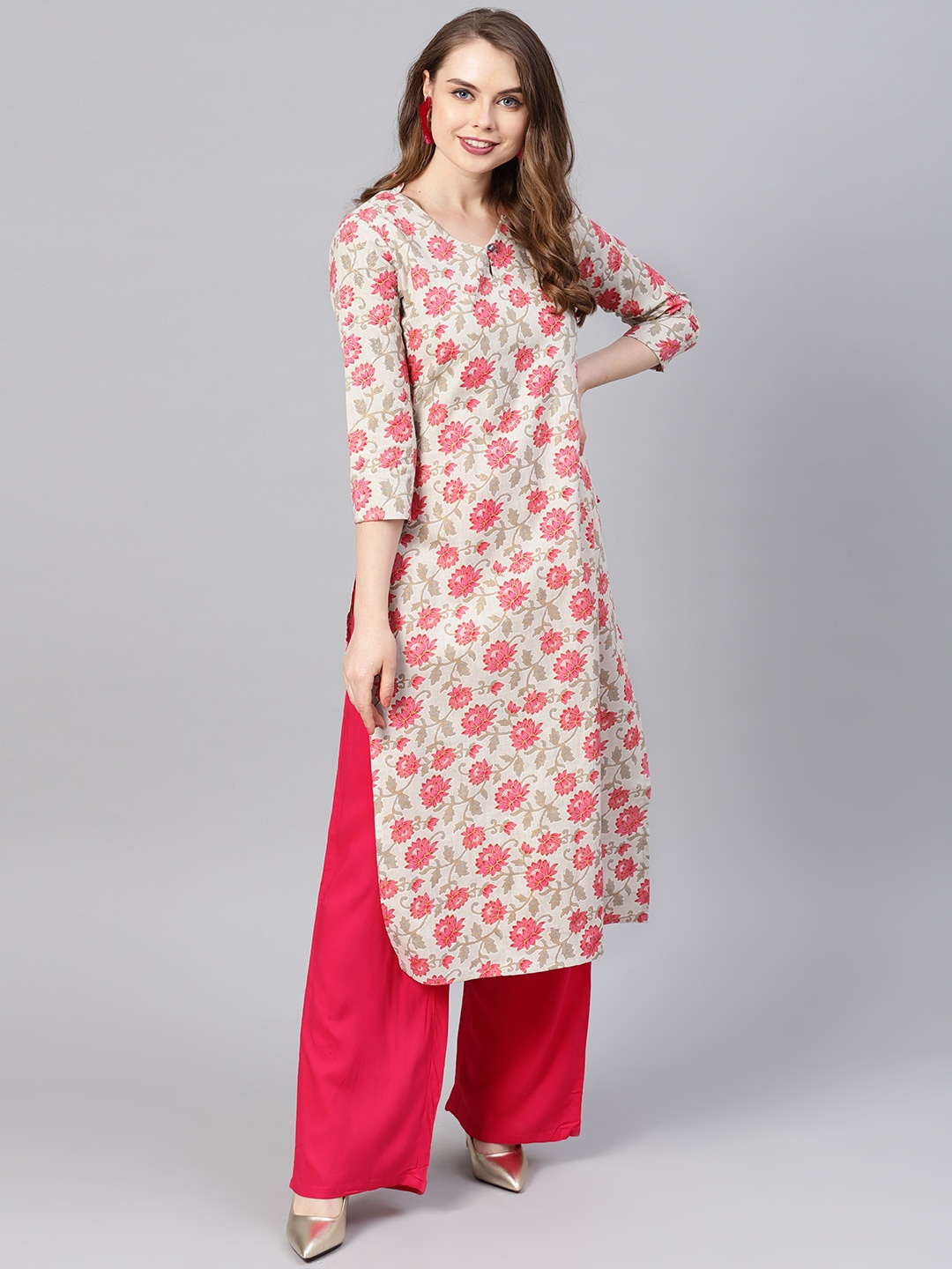 

Varanga Women Off-White & Pink Printed Straight Kurta