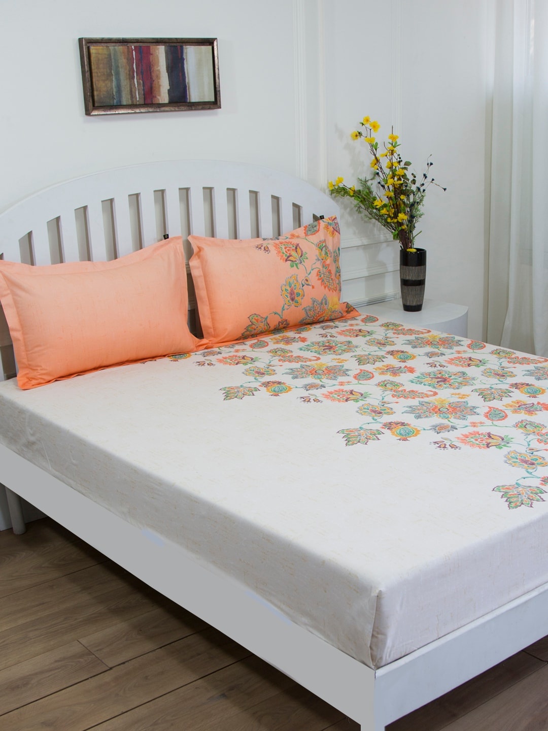 

GM White & Orange Floral 144 TC Cotton 1 Queen Bedsheet with 2 Pillow Covers