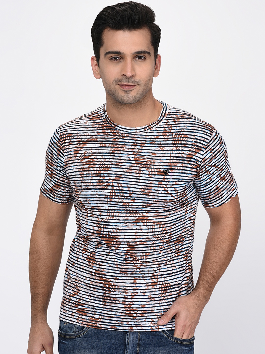 

Okane Men Multicoloured Striped Round Neck T-shirt, Multi