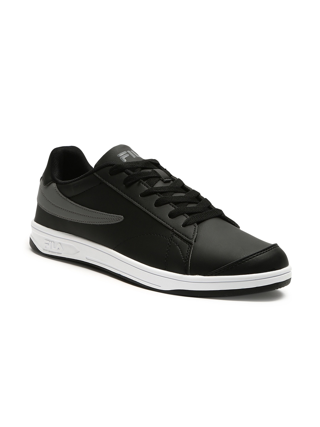 

FILA Men Black ANDREW LOW PU Sneakers