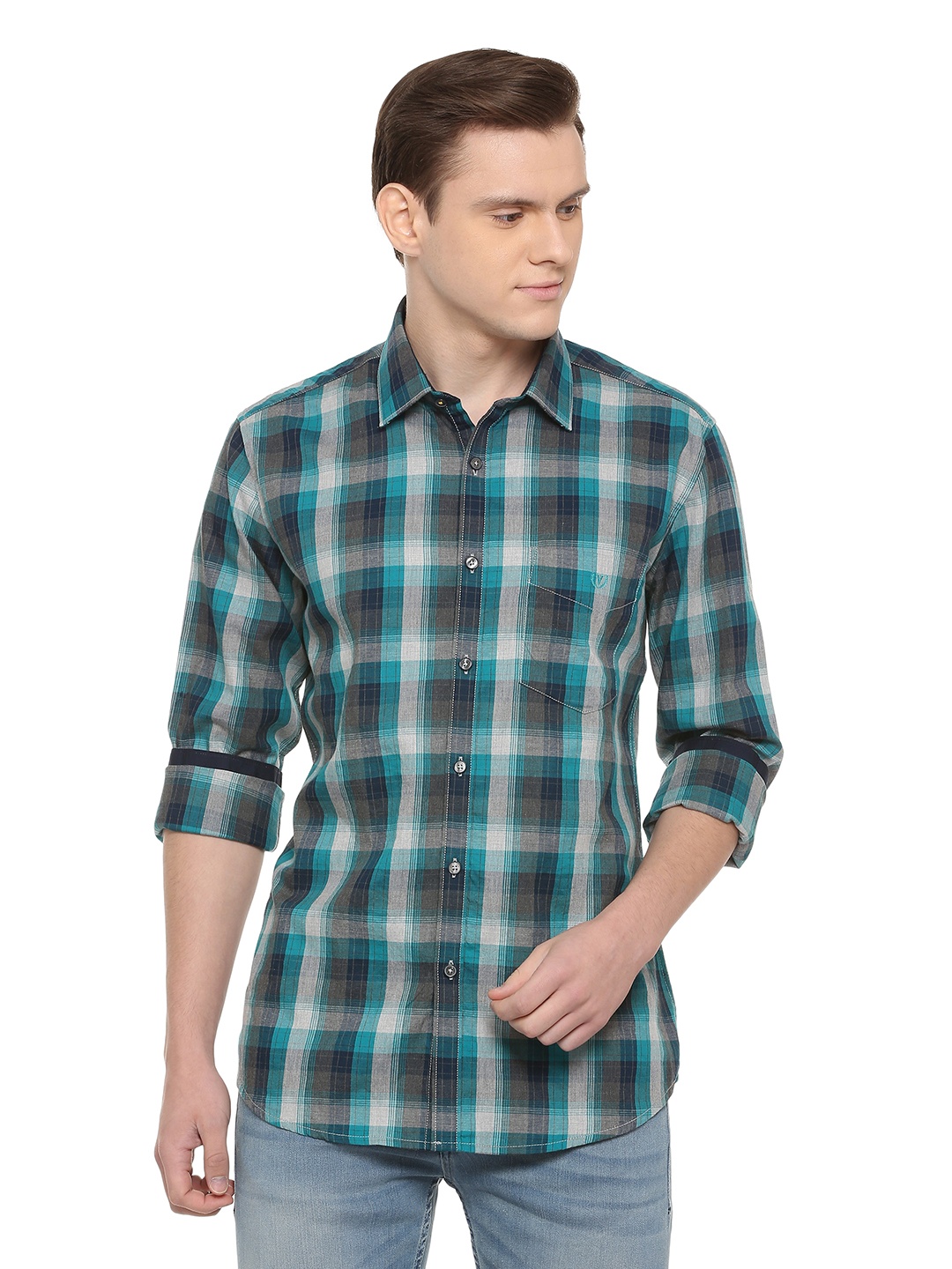 

Van Heusen Sport Men Navy Blue & Green Slim Fit Checked Casual Shirt