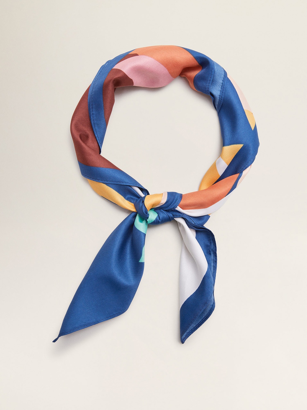 

MANGO Women Blue & Pink Floral Print Scarf