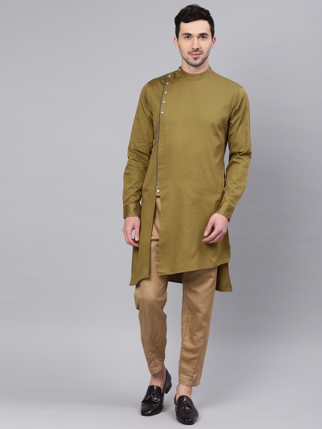 

Freehand Men Khaki Solid Straight Kurta