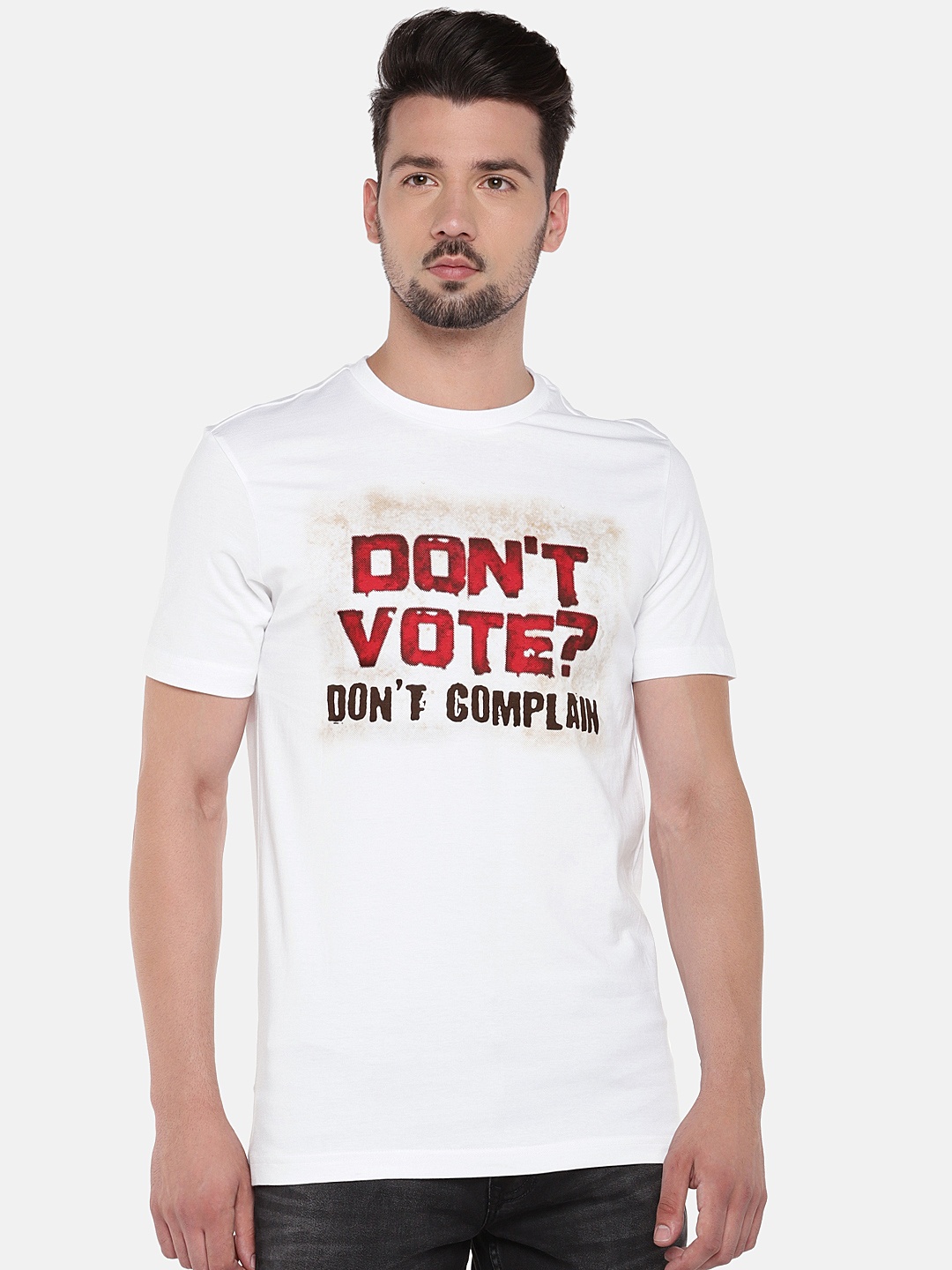 

Globus Men White Printed Round Neck T-shirt