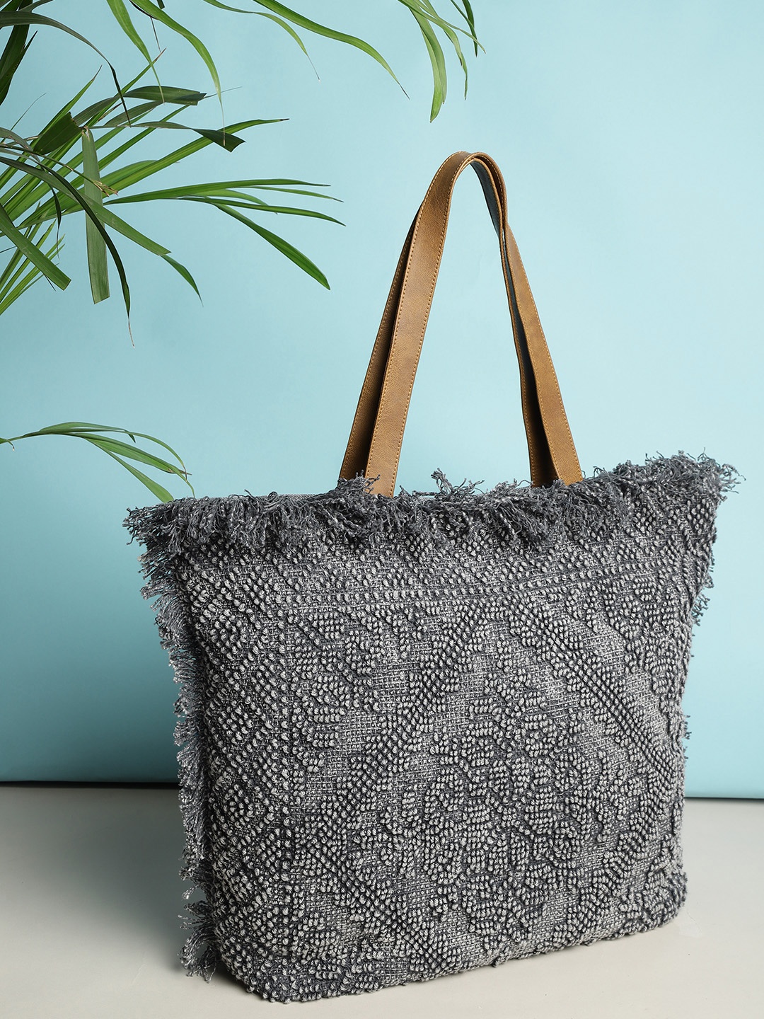 

ALII AND ALIIZEY Grey Self-Design Tote Bag