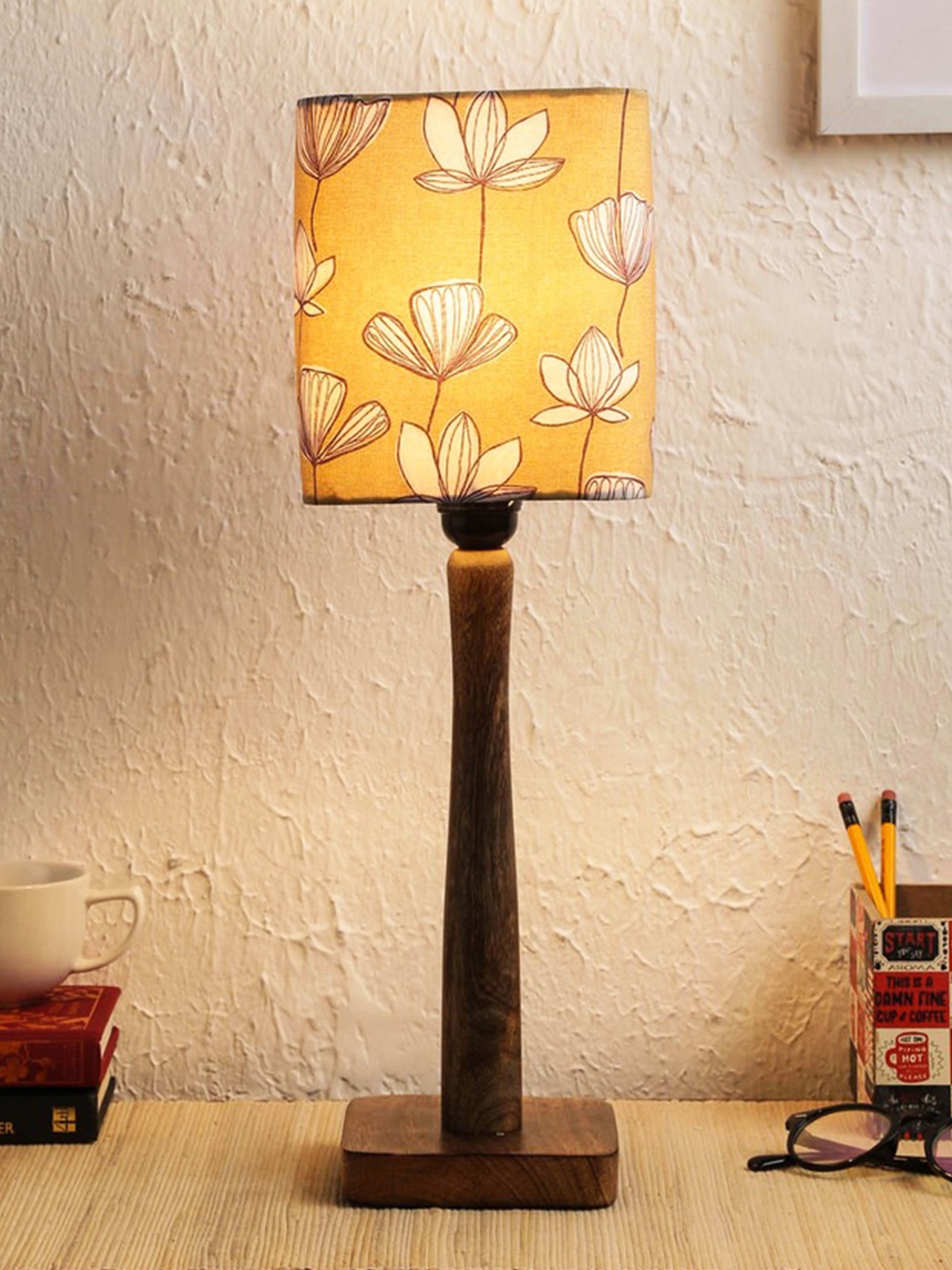 

green girgit Brown Buffet Lamp with Shade