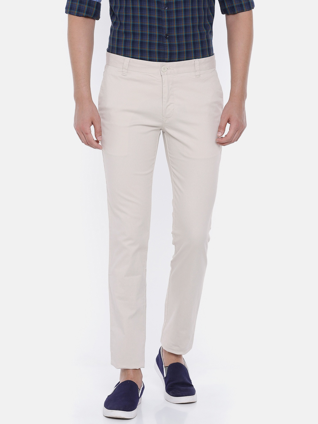 

Parx Men Beige Slim Fit Solid Chinos