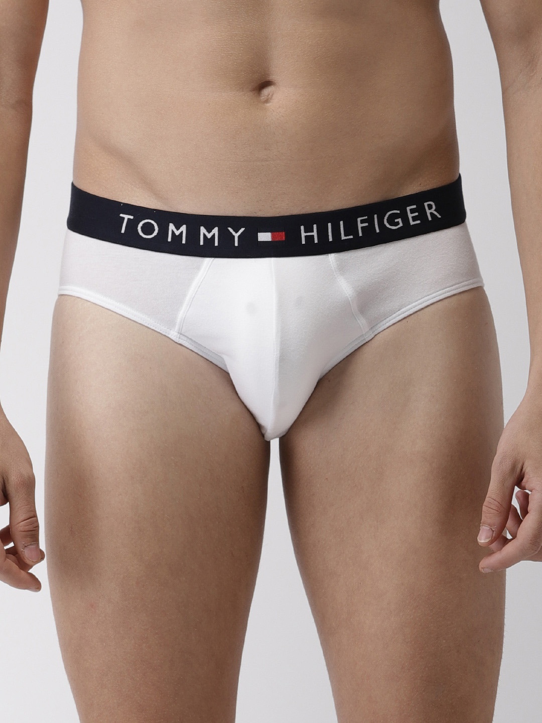 

Tommy Hilfiger Men White Solid Briefs P9AB1105