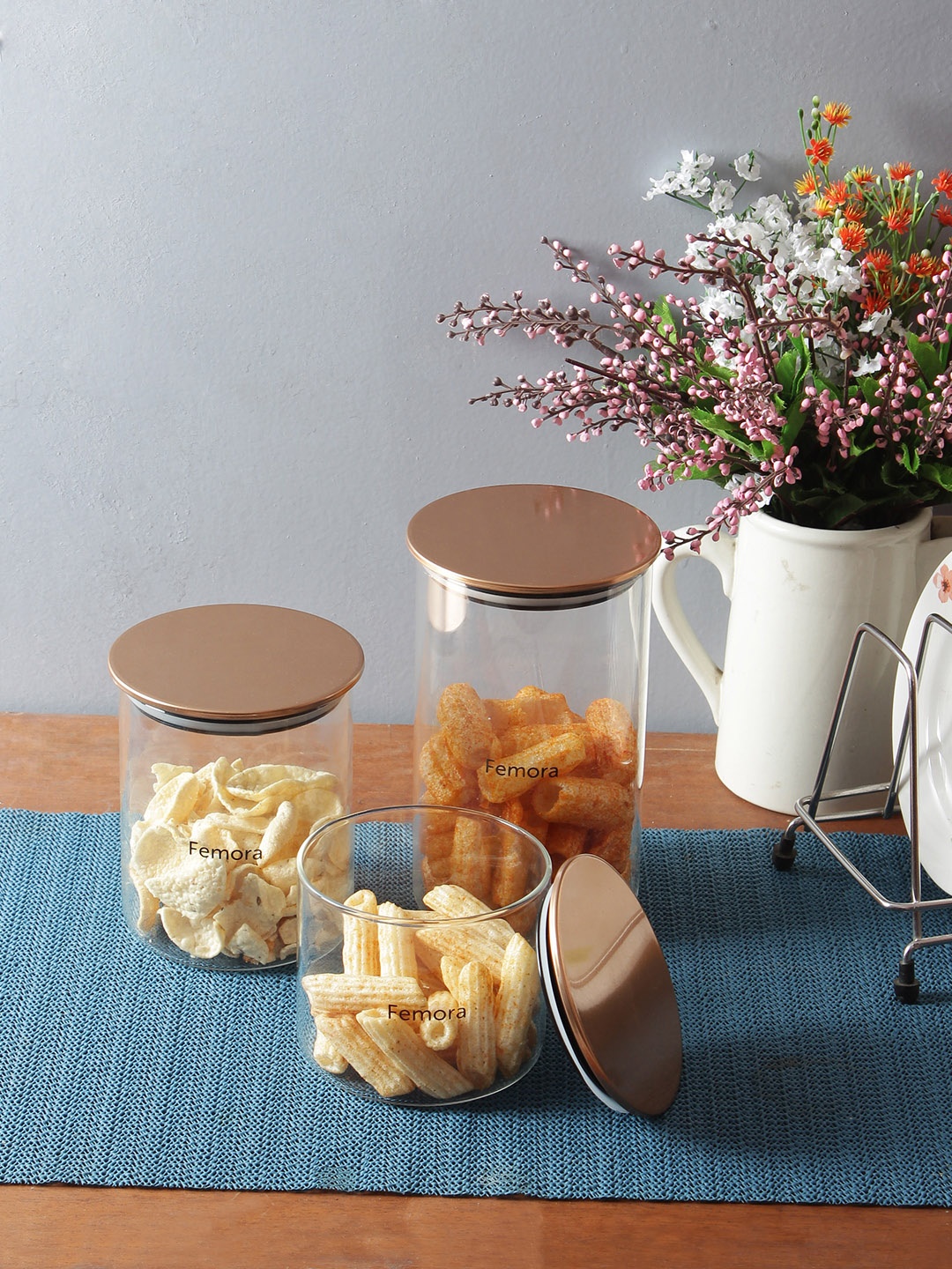 

Femora Set of 3 Transparent Air-Tight Jars