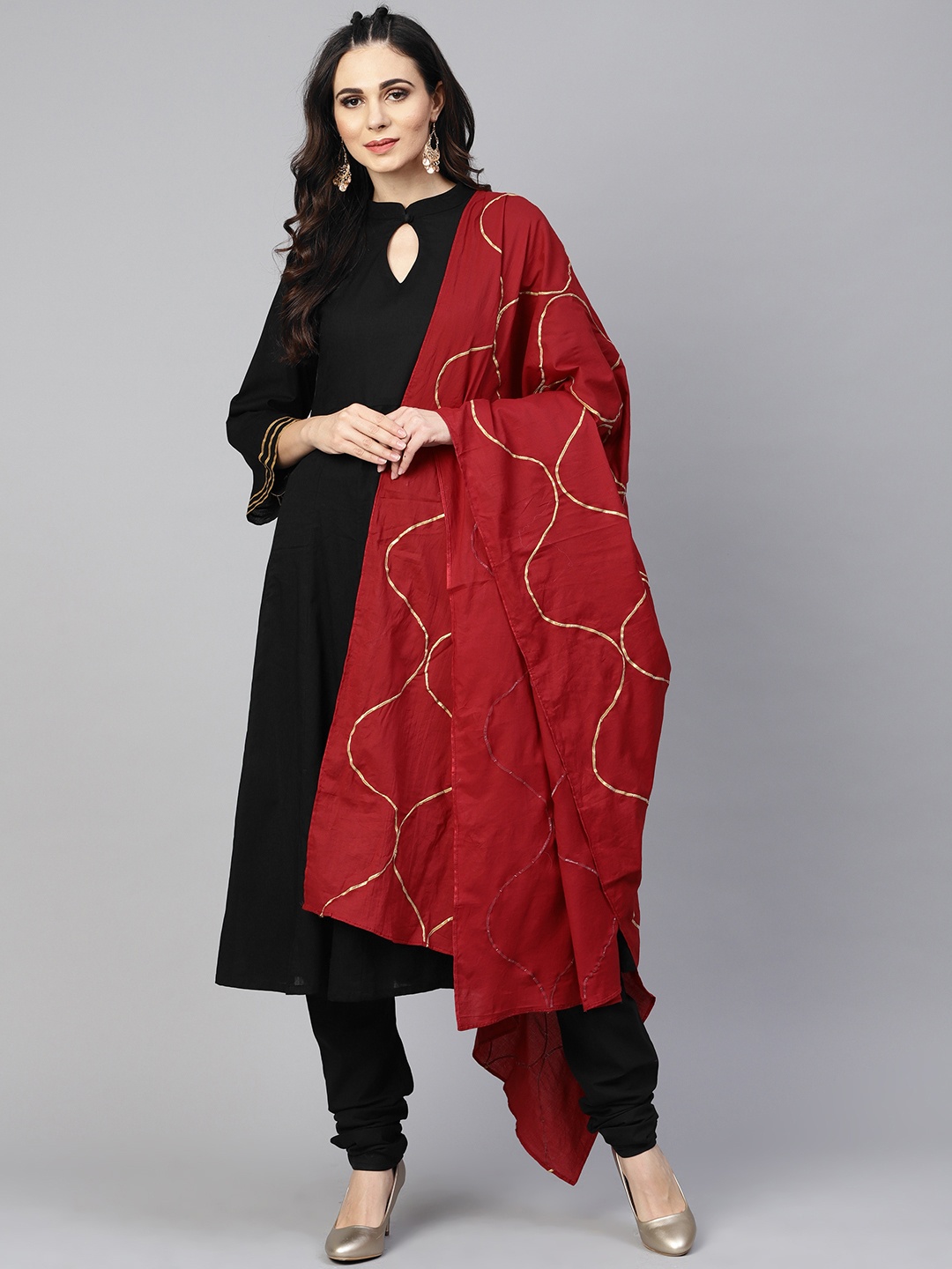 

Bhama Couture Women Black & Red Solid Kurta with Churidar & Dupatta