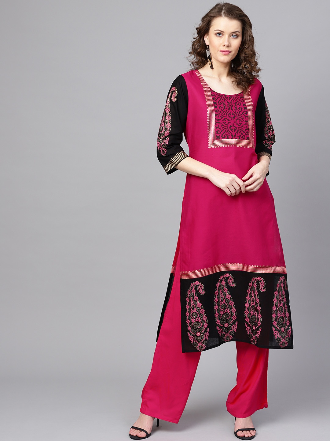 

ZOEYAMS Women Pink & Black Block Print Straight Kurta