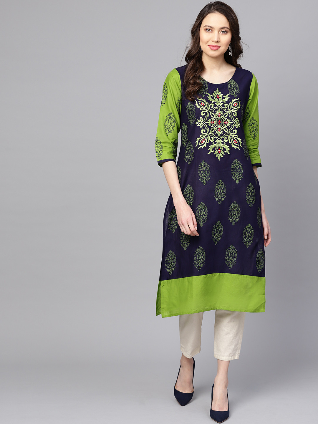 

ZOEYAMS Women Blue & Green Block Print Straight Kurta, Navy blue