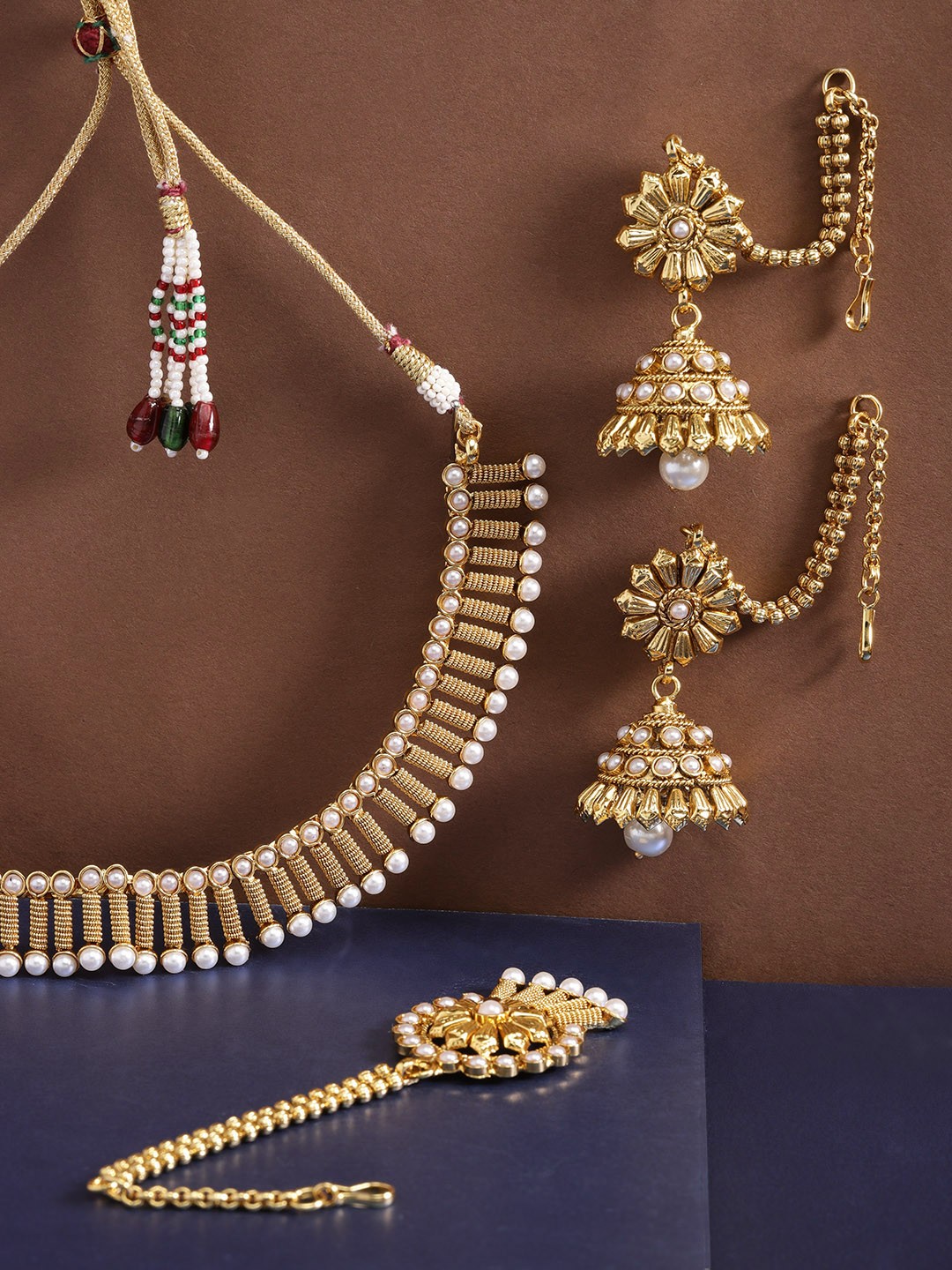 

Priyaasi White Gold-Plated Beaded Jewellery Set